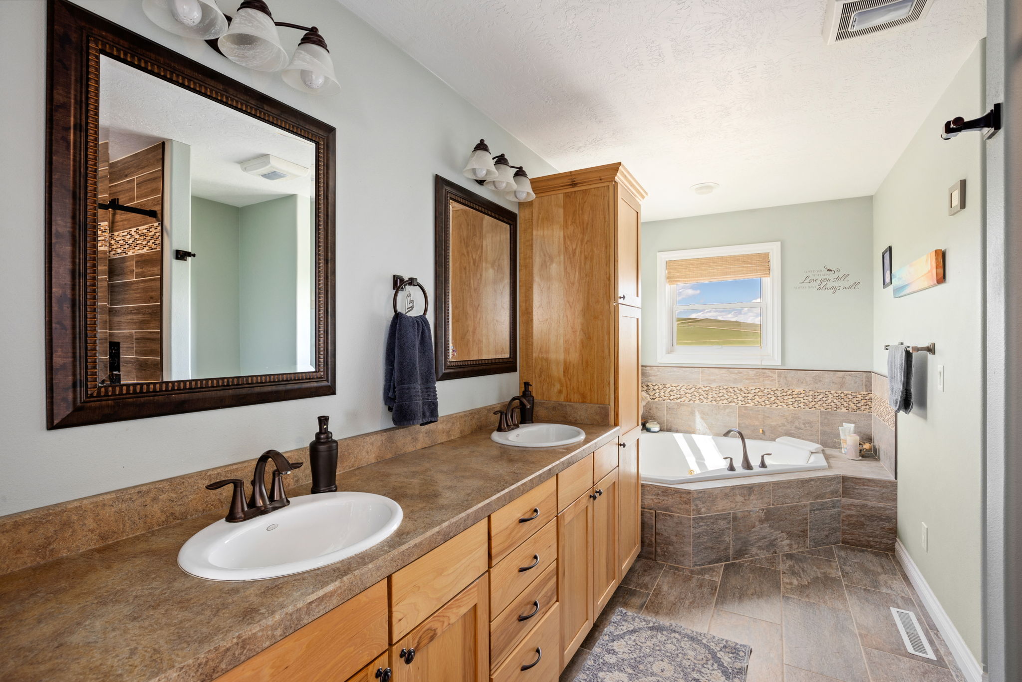 396 Vinyard Road Property Photo 43