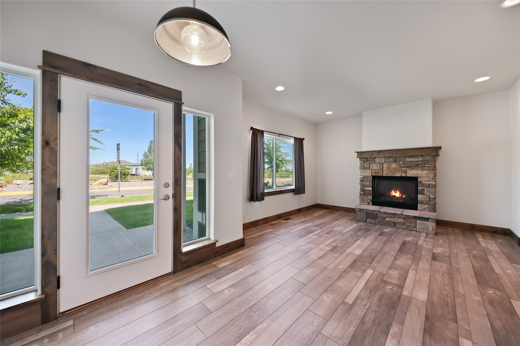 1245 Baxter Creek Way B Property Photo 7