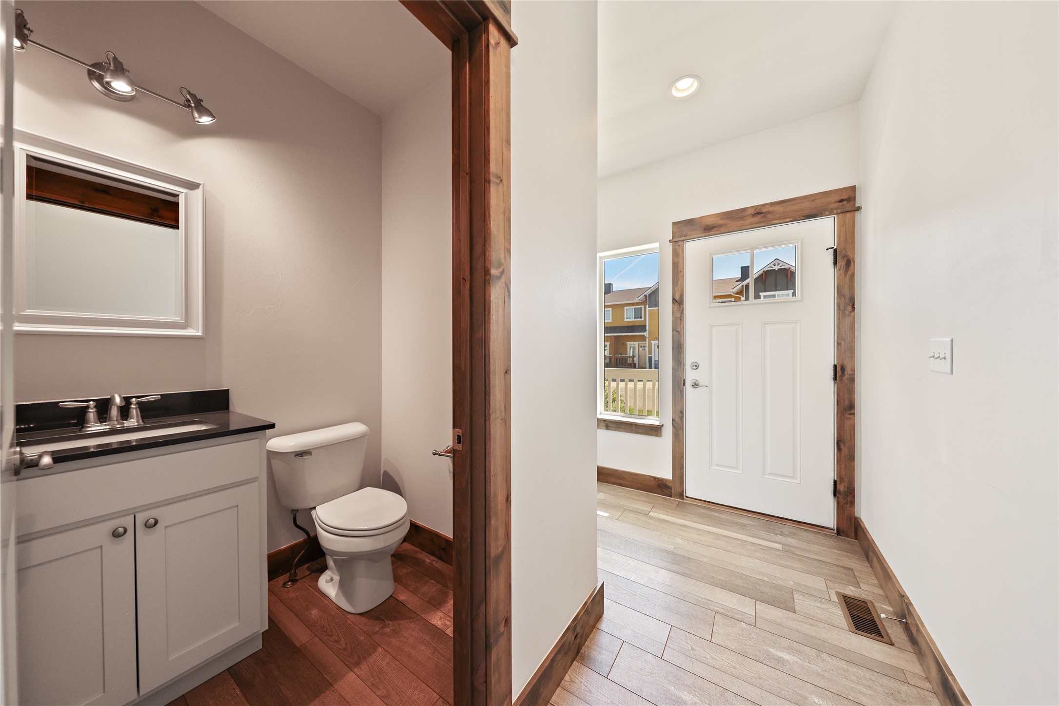 1245 Baxter Creek Way B Property Photo 11