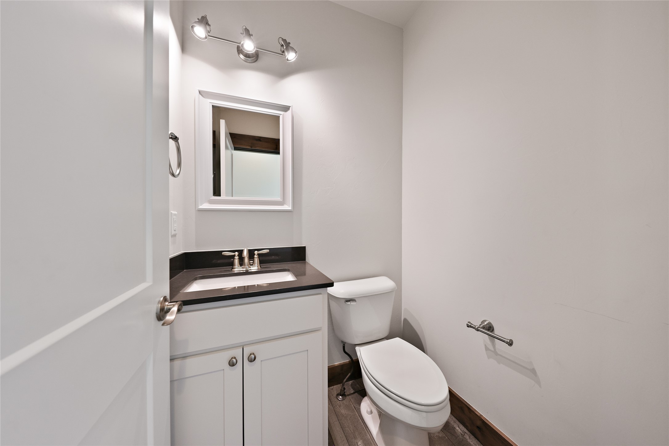 1245 Baxter Creek Way B Property Photo 12