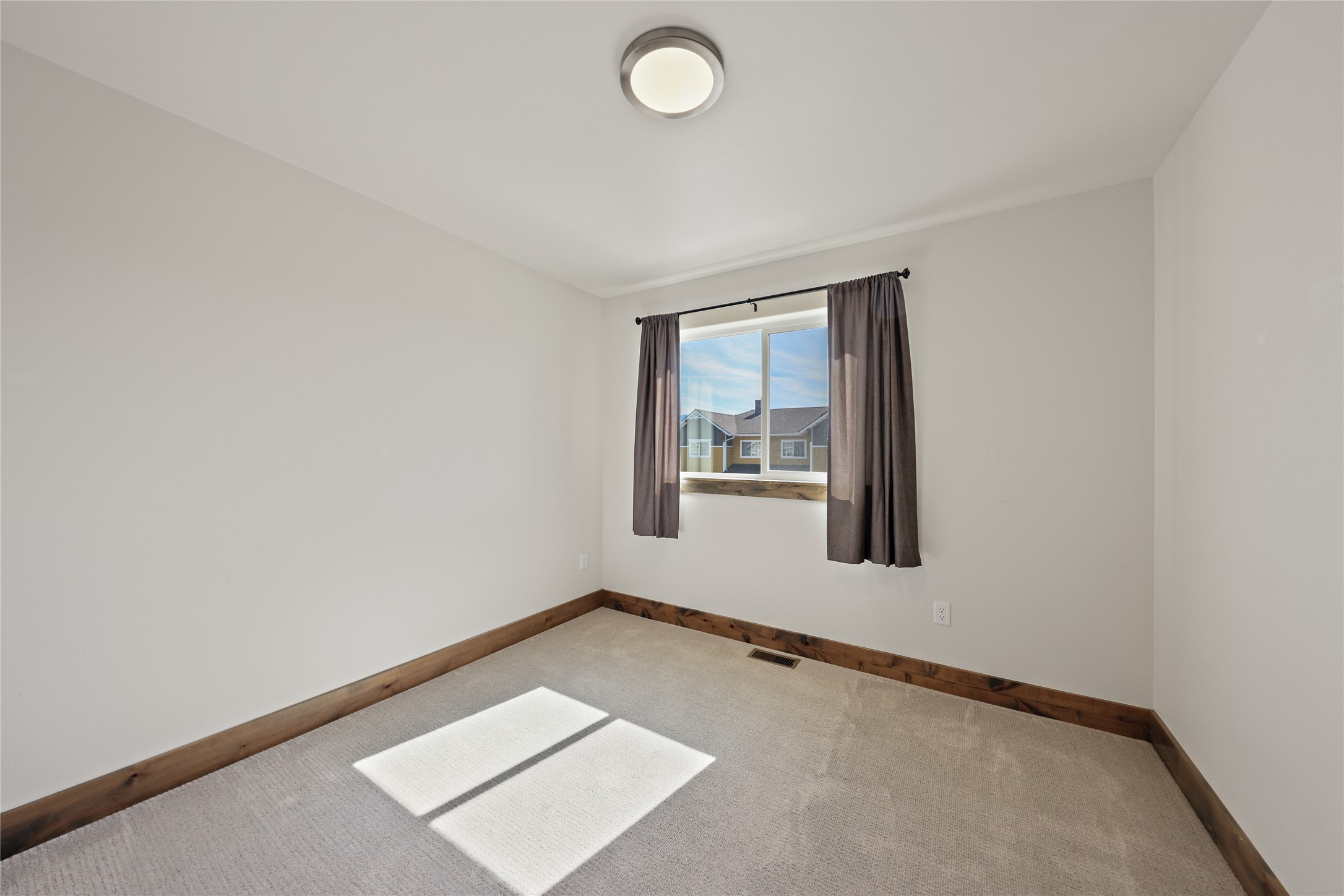 1245 Baxter Creek Way B Property Photo 15