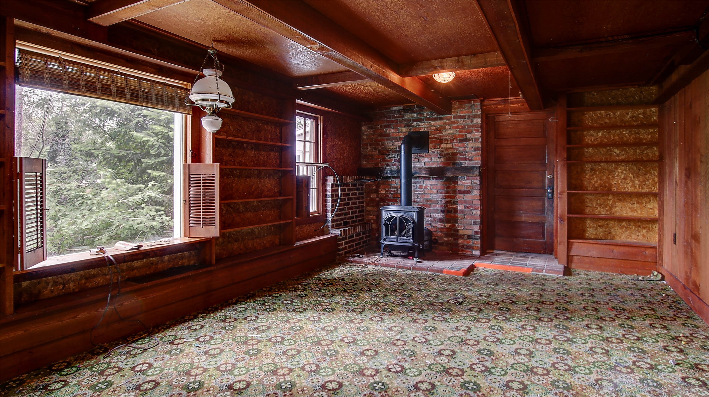 2405 Gilbert Avenue Property Photo 10