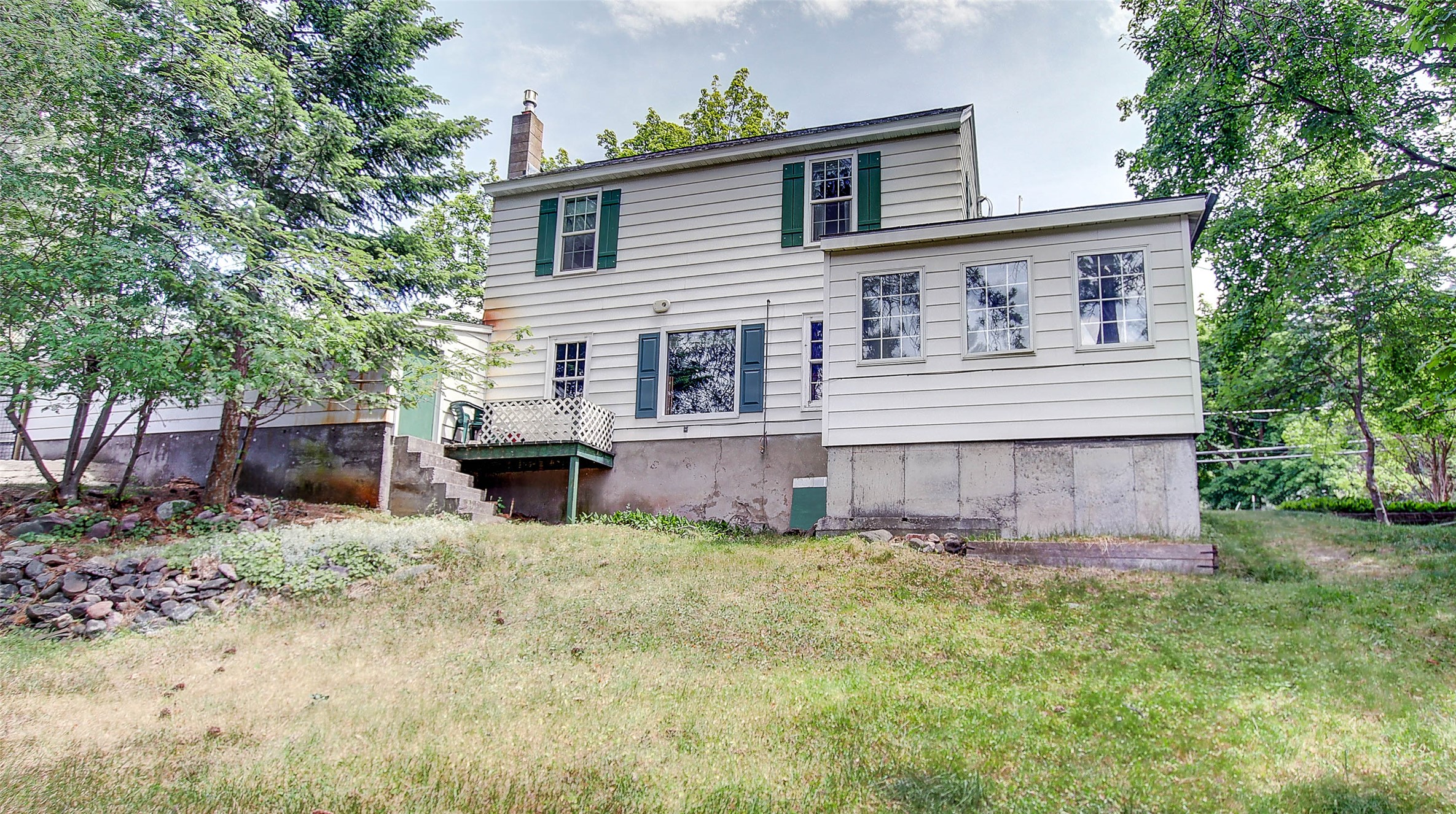 2405 Gilbert Avenue Property Photo 20