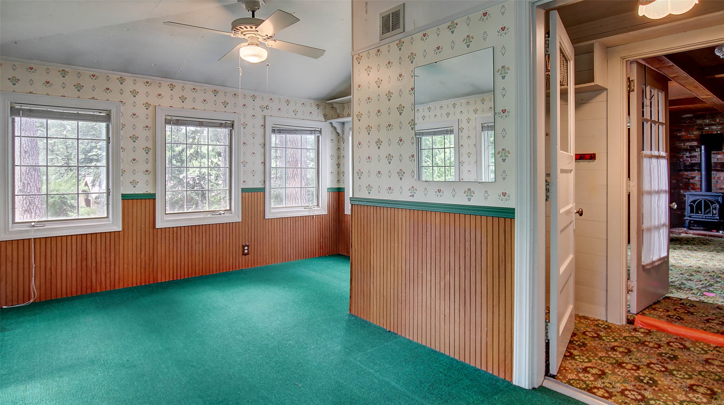 2405 Gilbert Avenue Property Photo 35