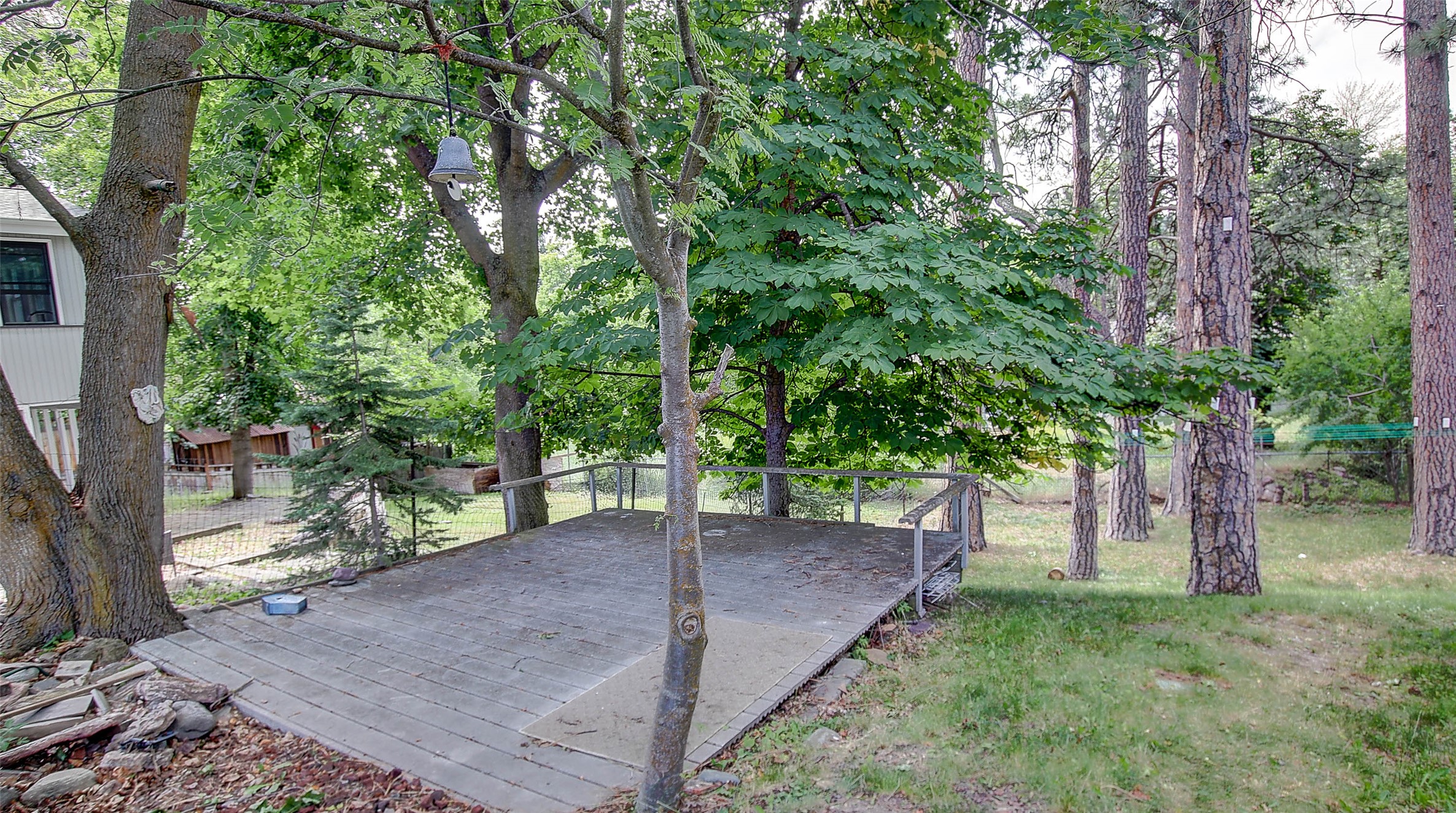 2405 Gilbert Avenue Property Photo 53