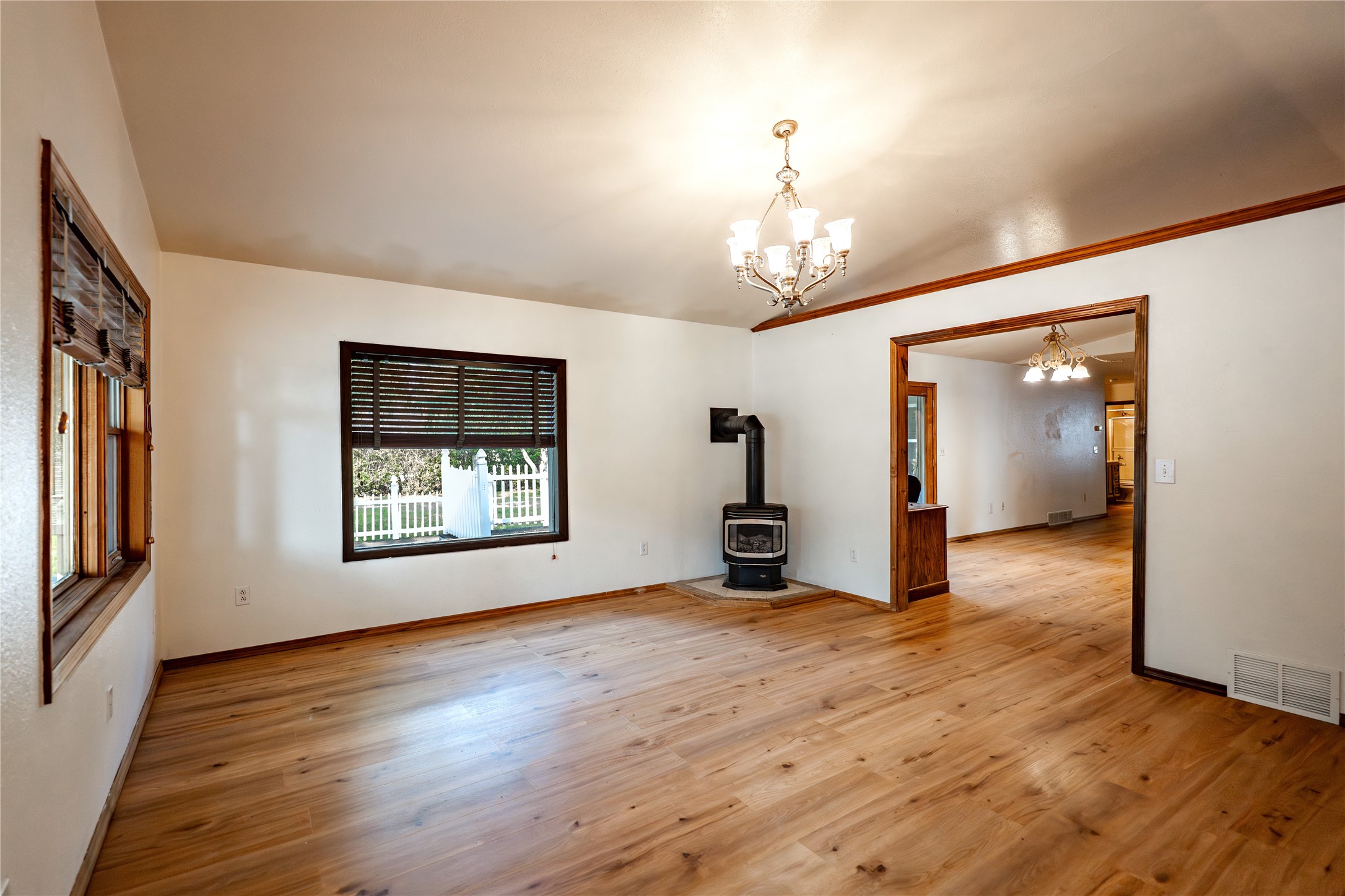 403 3rd Street Ne Property Photo 4