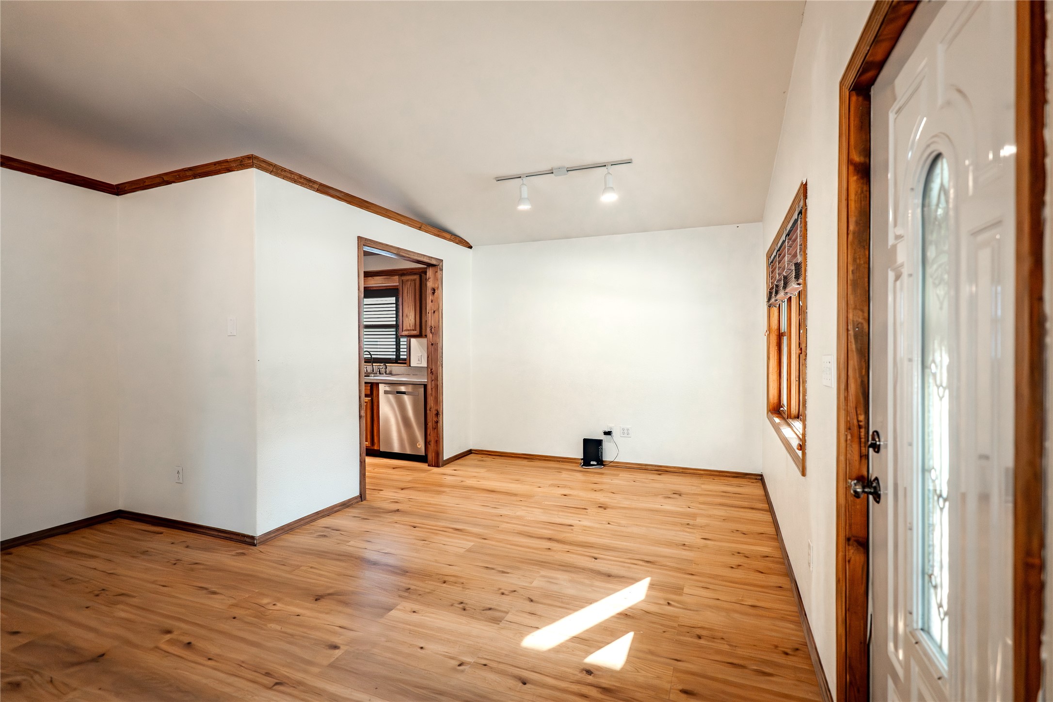 403 3rd Street Ne Property Photo 5