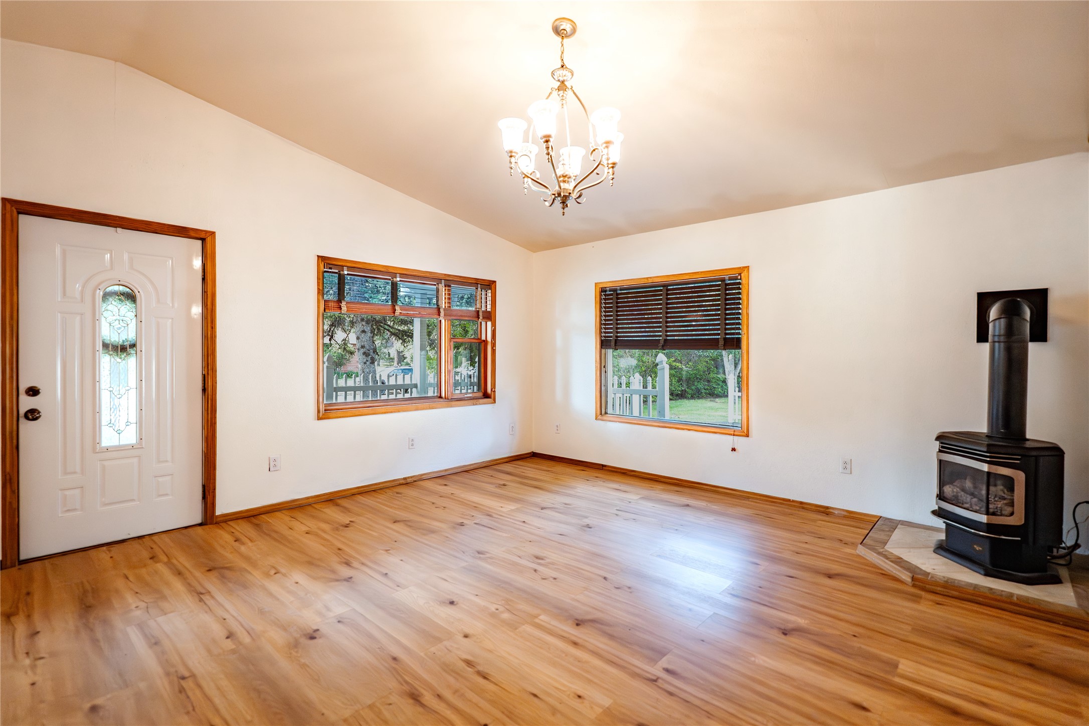 403 3rd Street Ne Property Photo 6