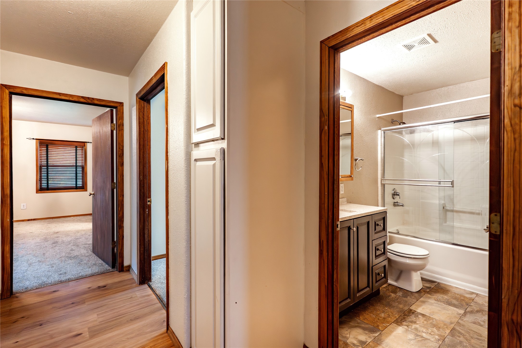 403 3rd Street Ne Property Photo 24