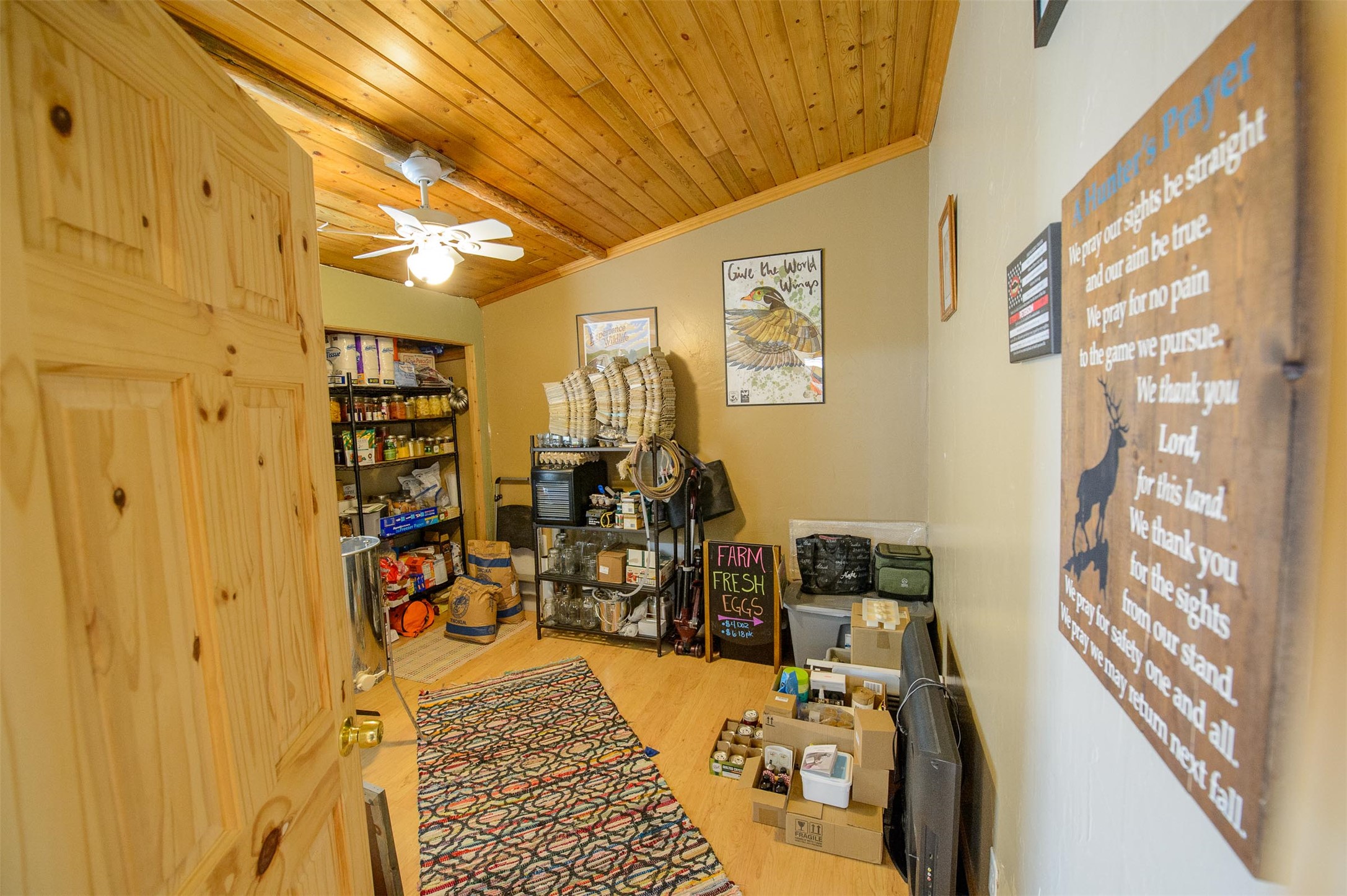 12710 Mt Highway 200 Property Photo 16