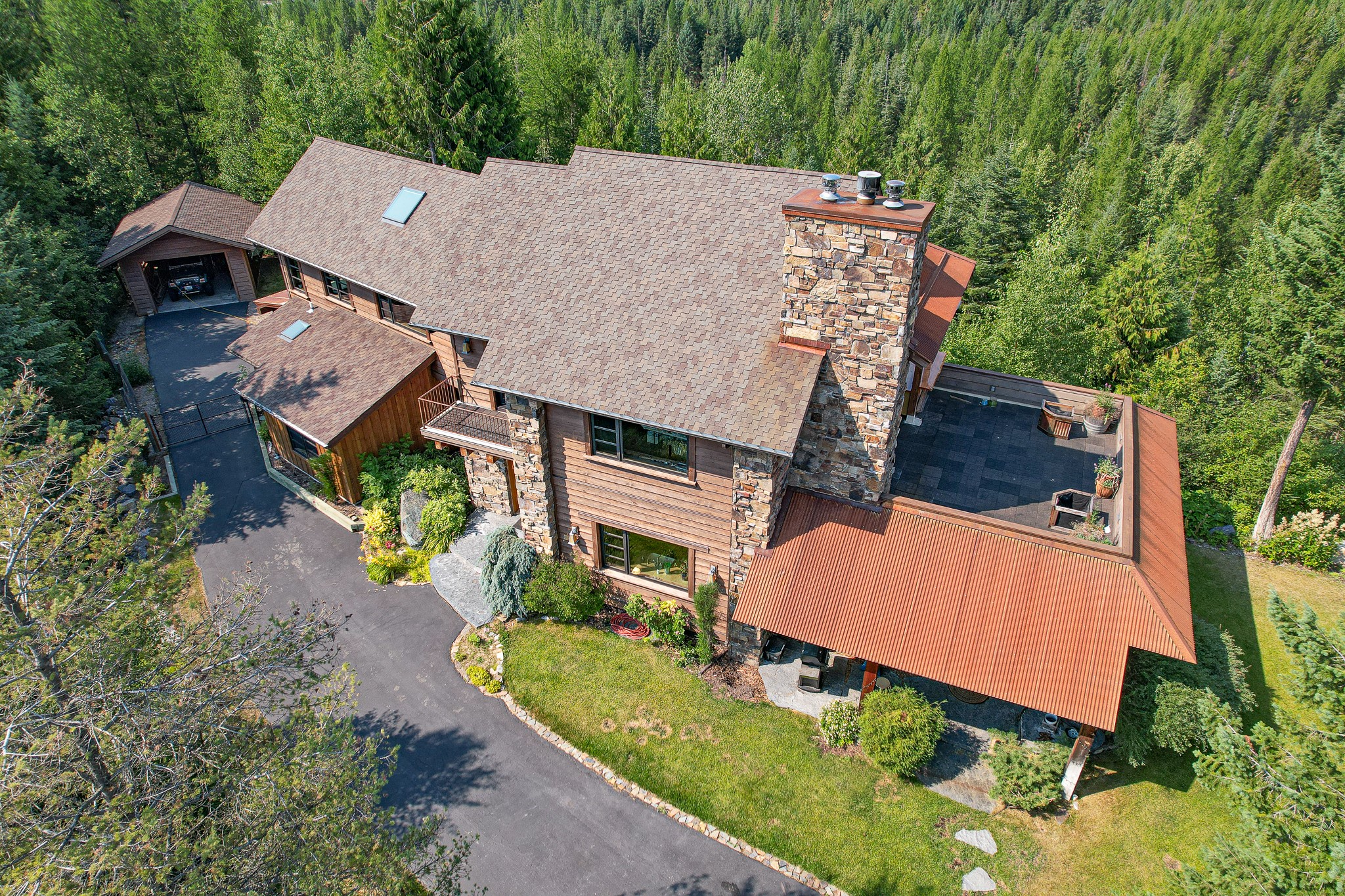13521 Bug Creek Road Property Photo 1