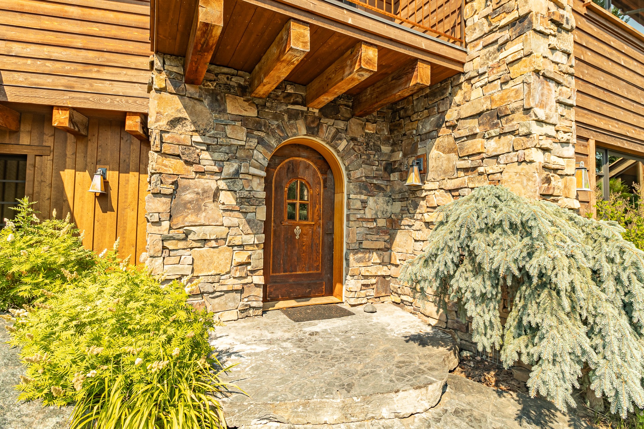 13521 Bug Creek Road Property Photo 2