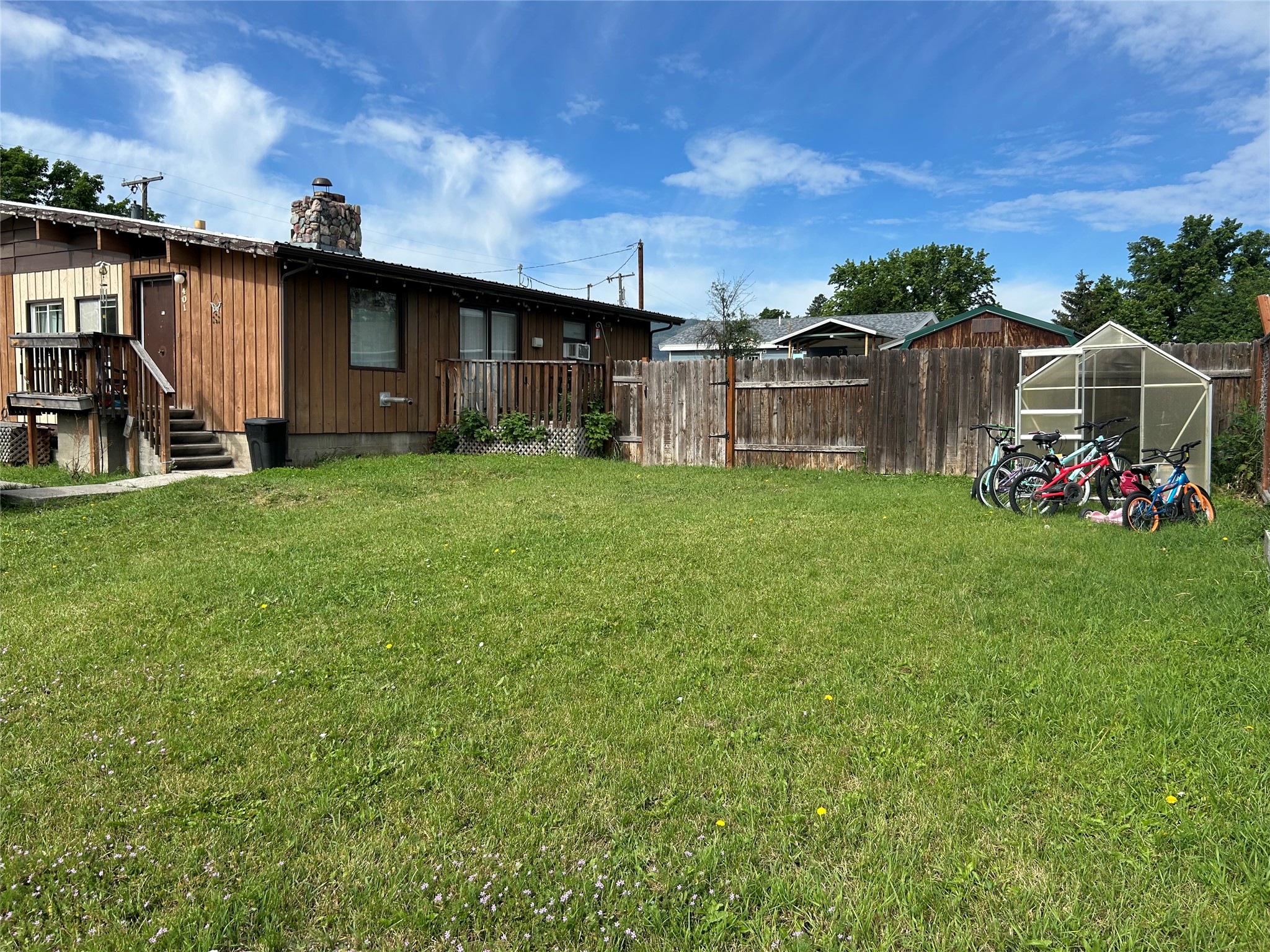 401 Garber Street Property Photo 2