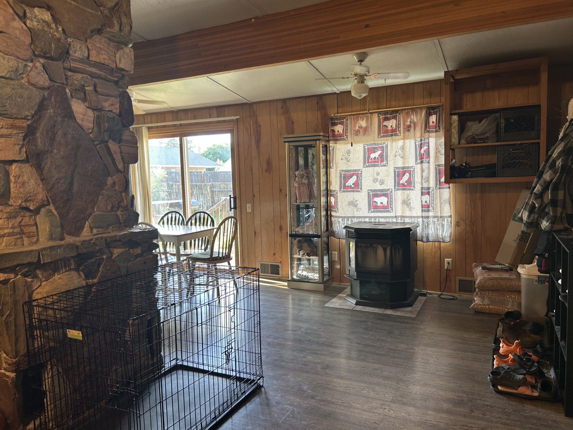401 Garber Street Property Photo 5