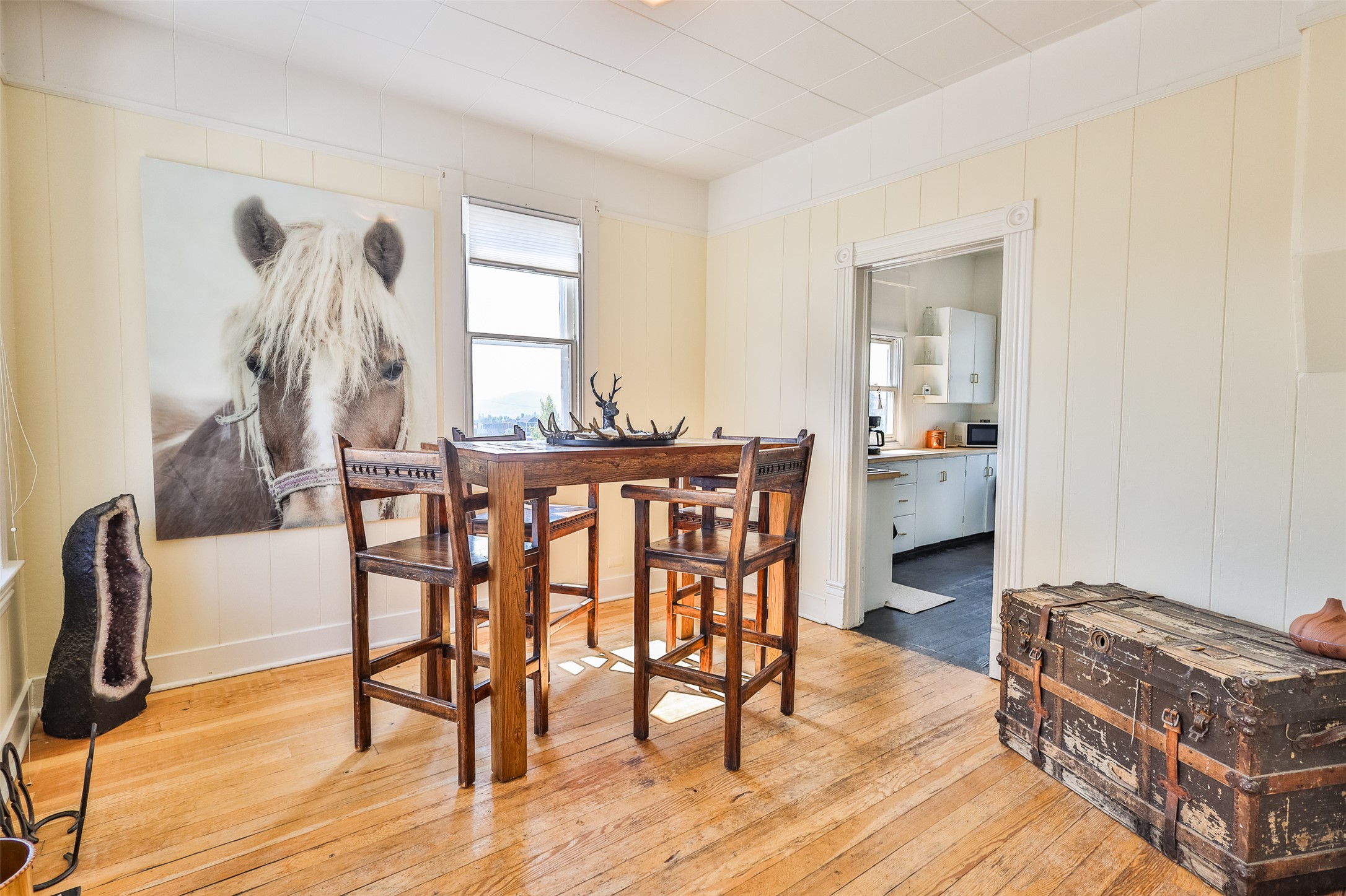 527 Edison Street Property Photo 12