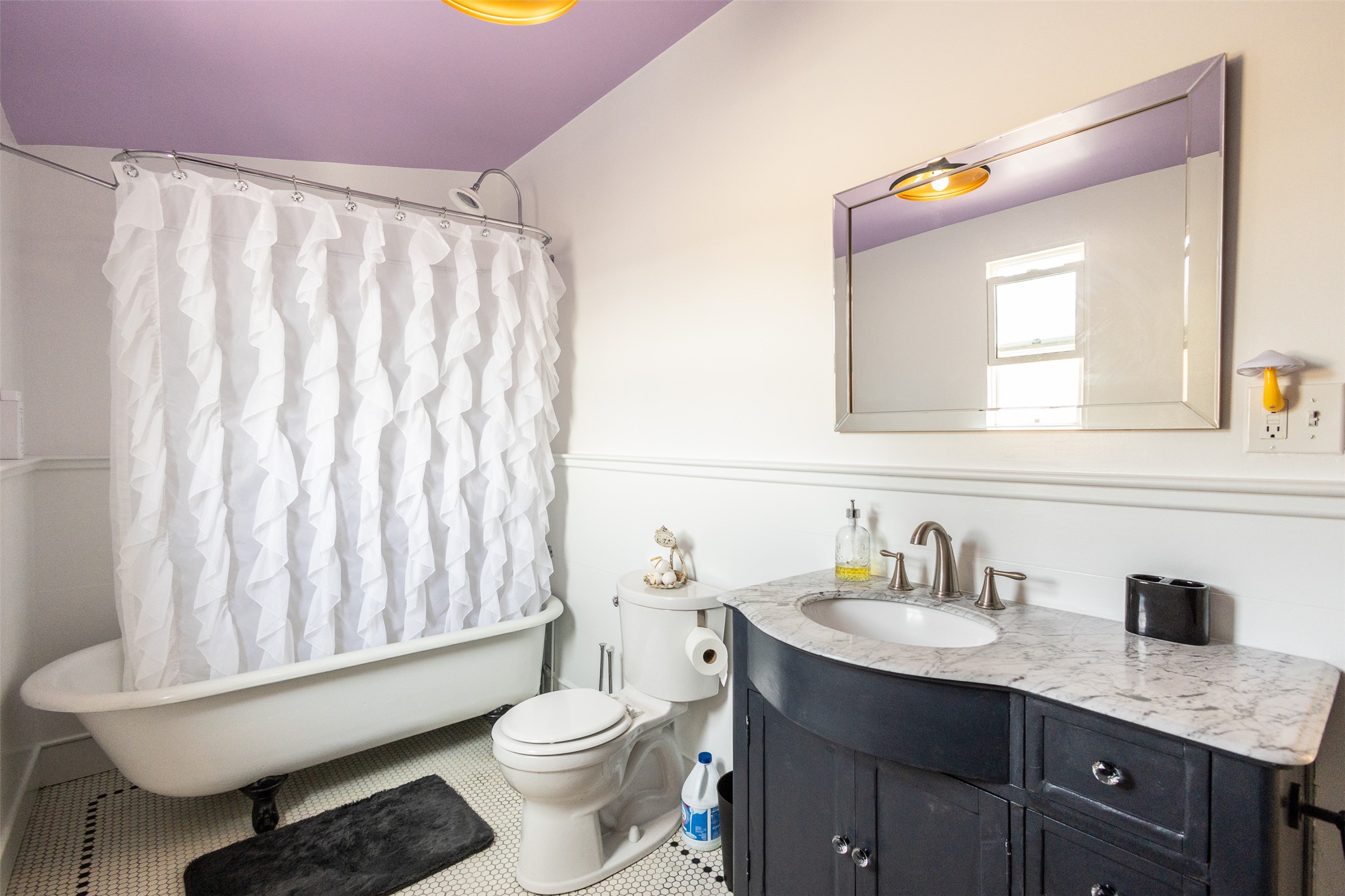 527 Edison Street Property Photo 22