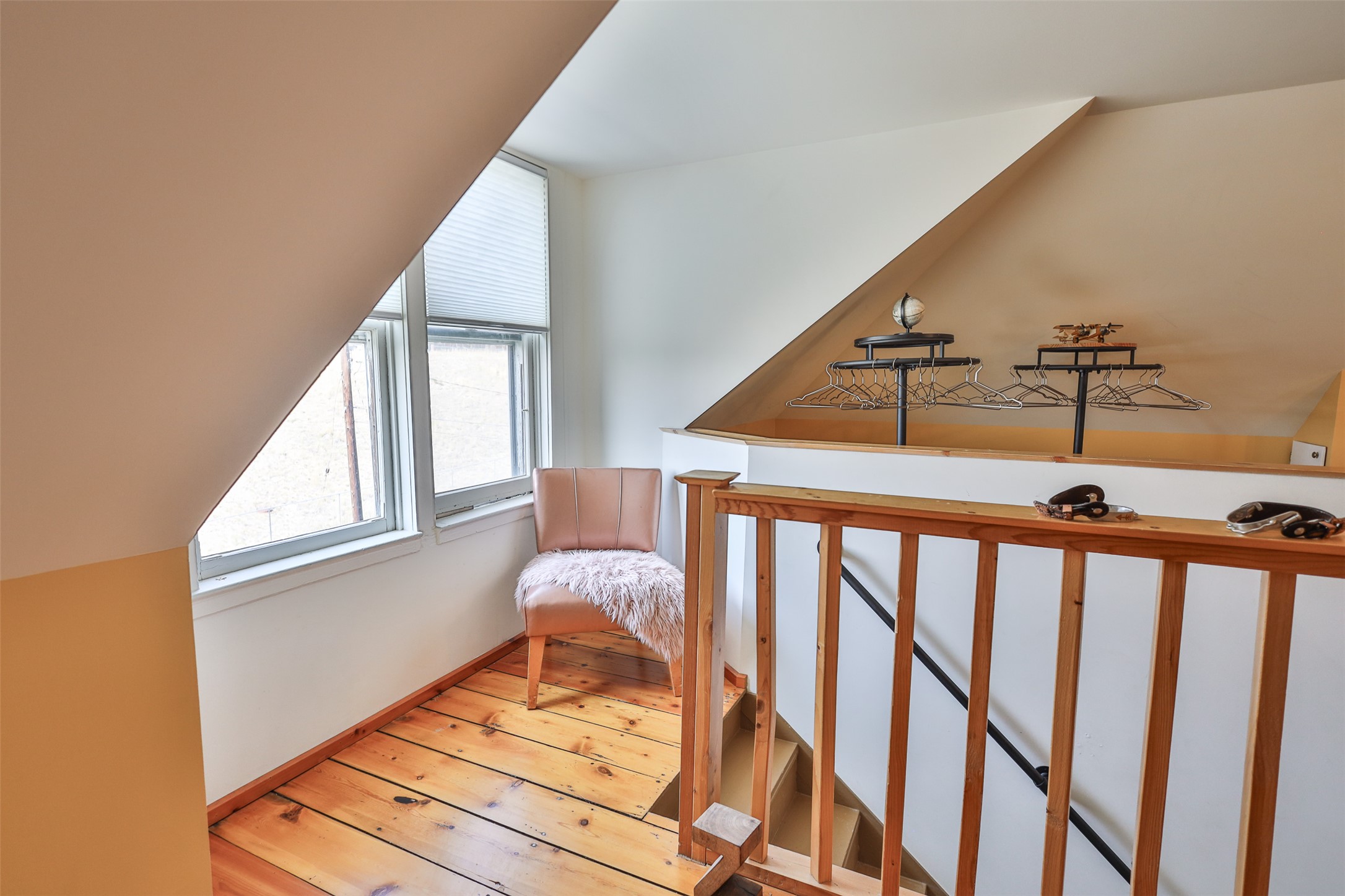 527 Edison Street Property Photo 27
