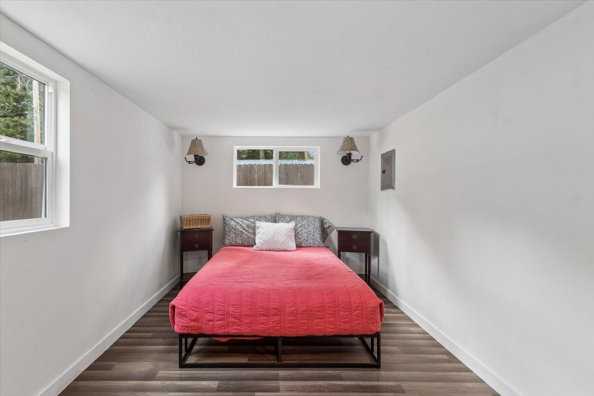 30073480 Property Photo 18