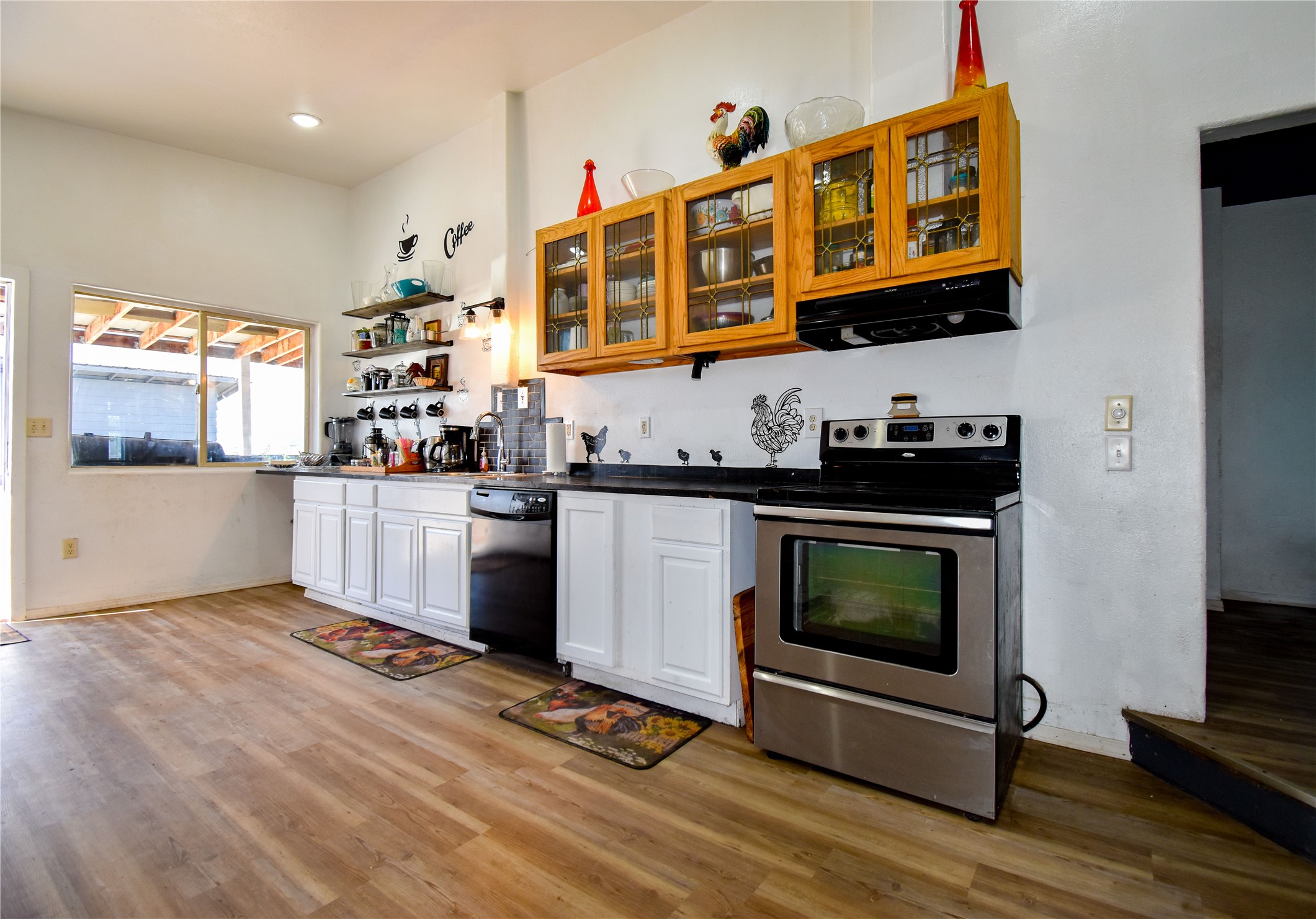 53424 2nd Avenue E Property Photo 8