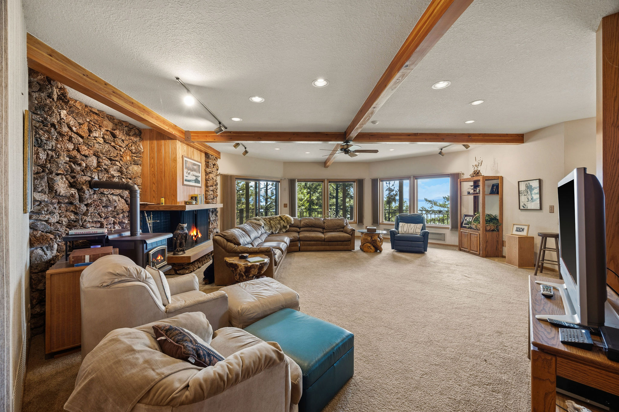 Nhn Eagle Bend Drive Property Photo 35