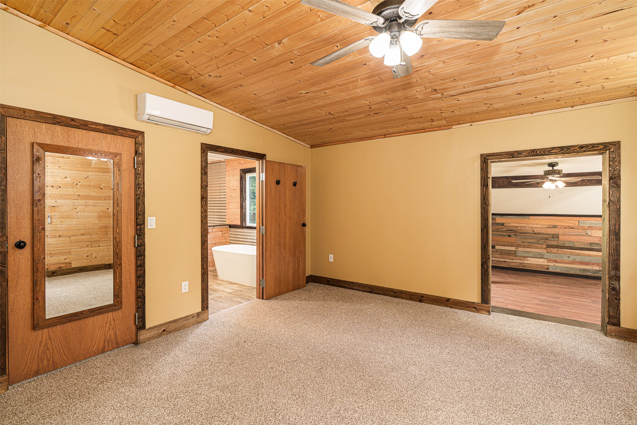 675 Griz Lane Property Photo 13