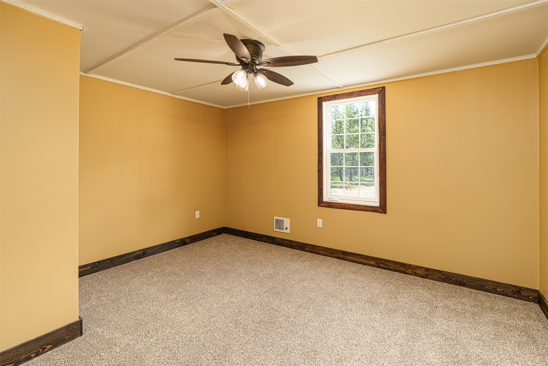 675 Griz Lane Property Photo 22