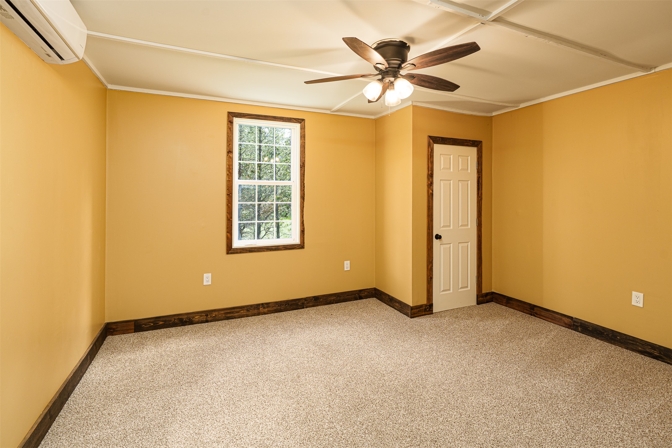 675 Griz Lane Property Photo 23