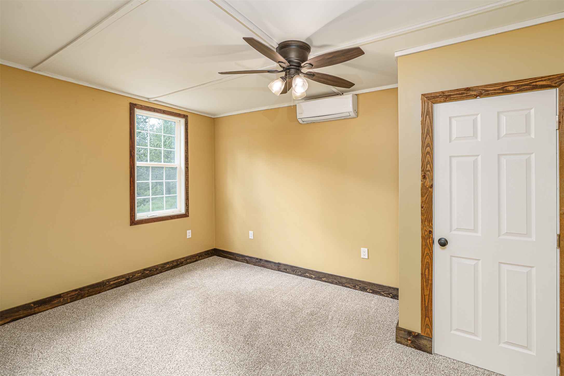 675 Griz Lane Property Photo 24