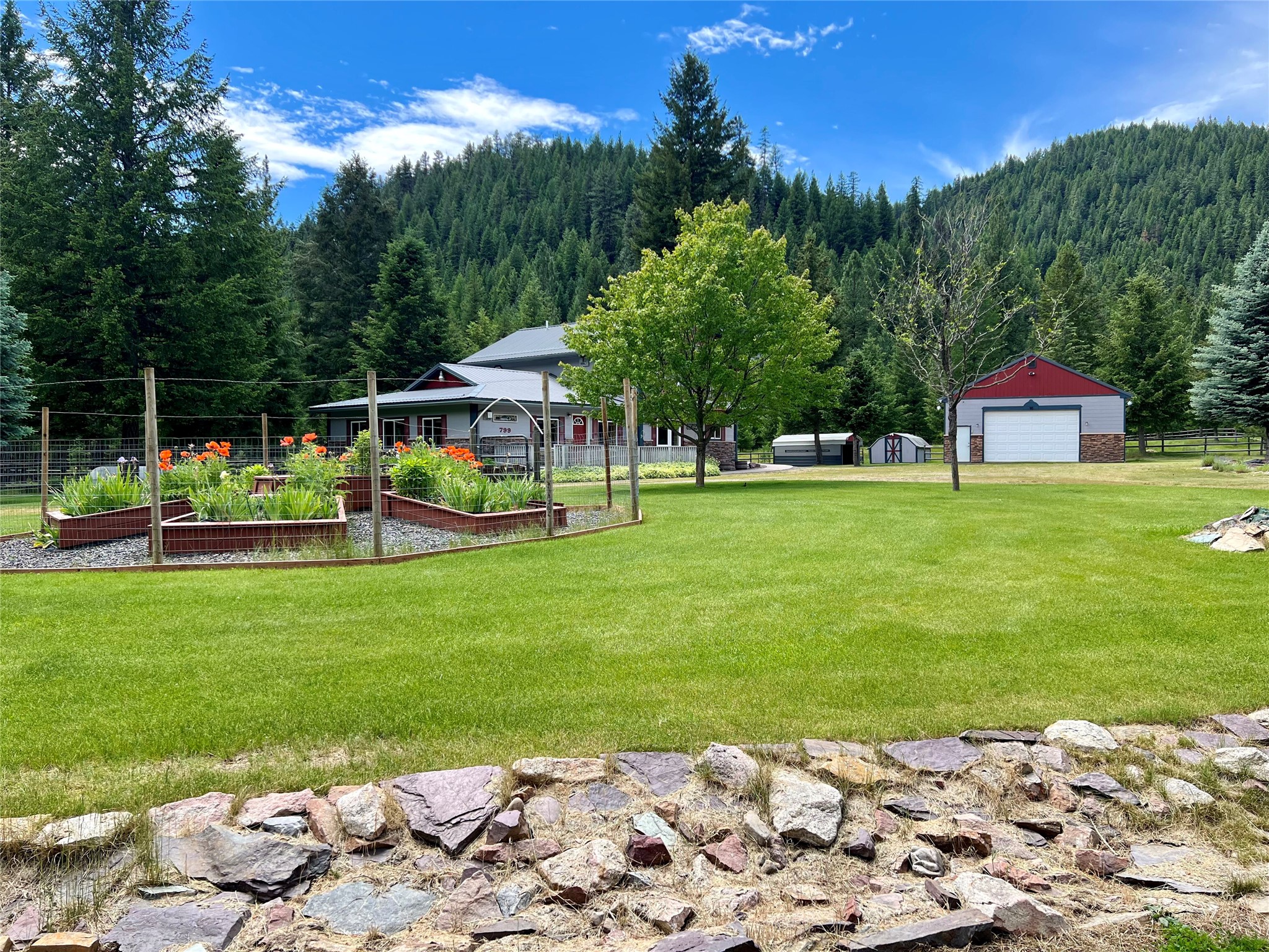 799 Outback Trail Property Photo 3