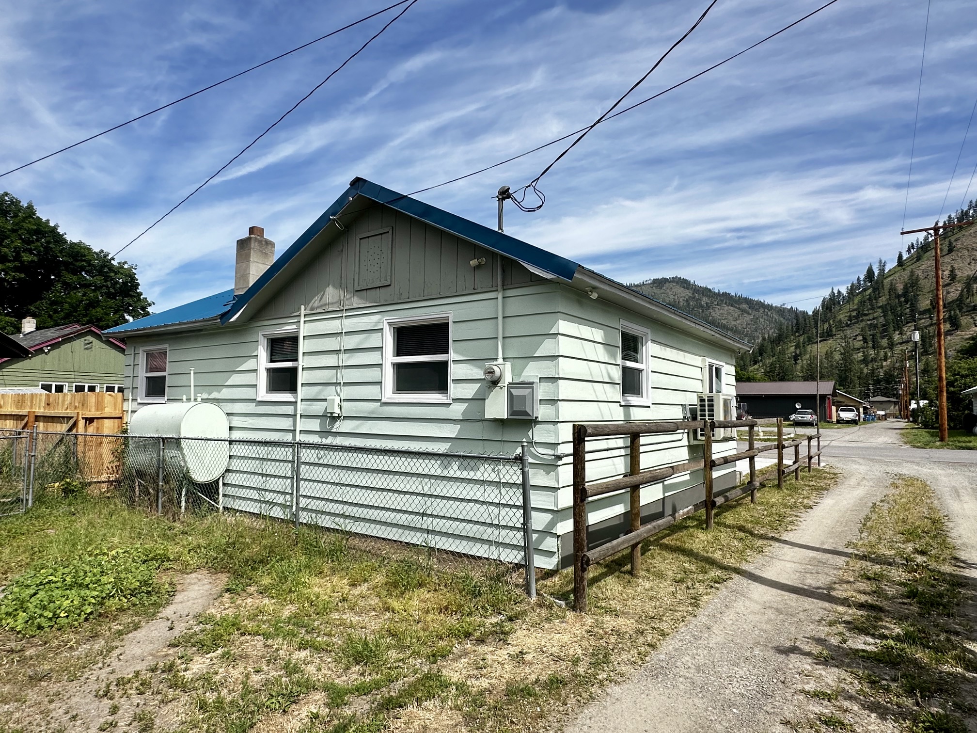 303 4th Avenue E Property Photo 24