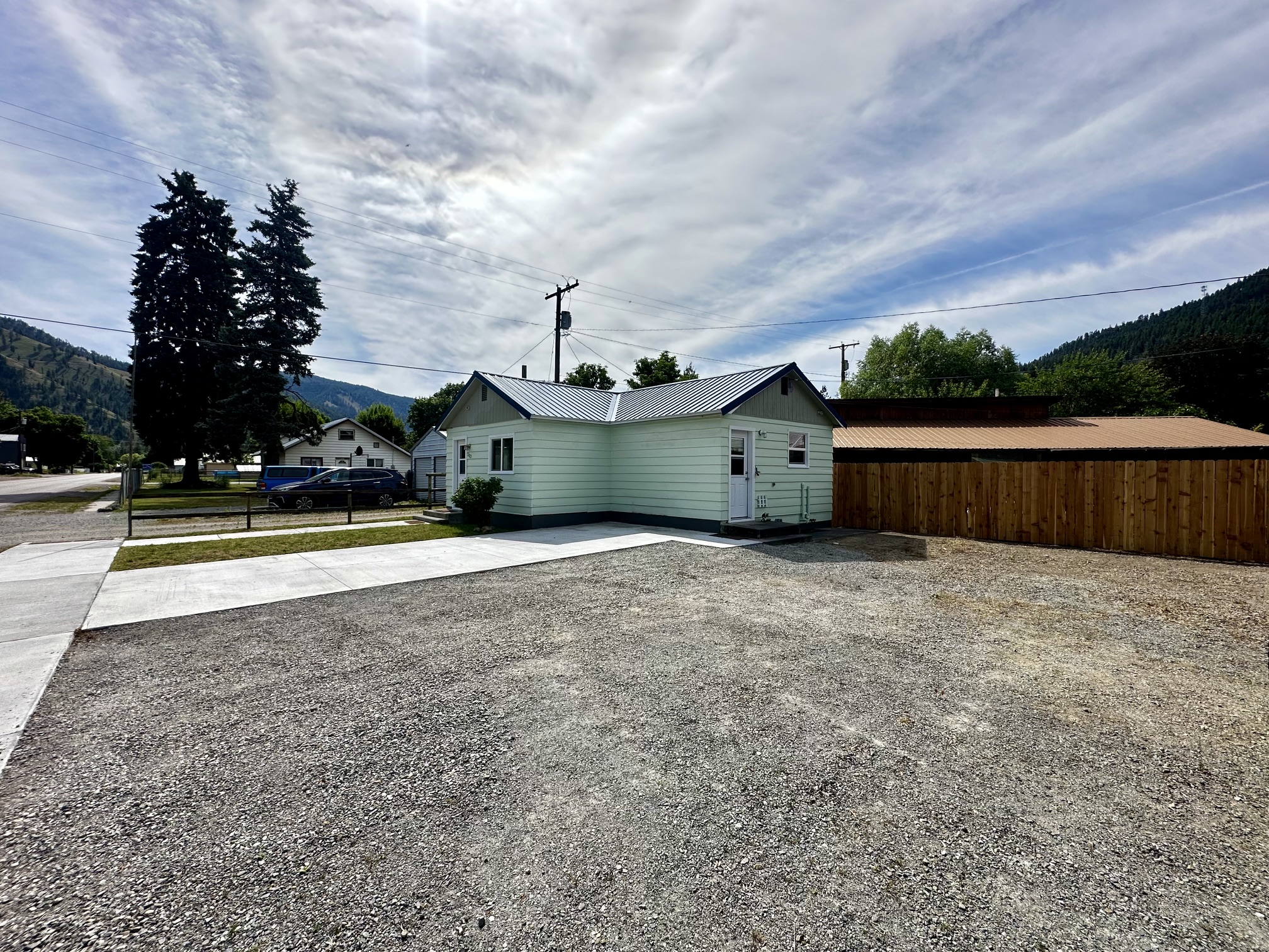 303 4th Avenue E Property Photo 26