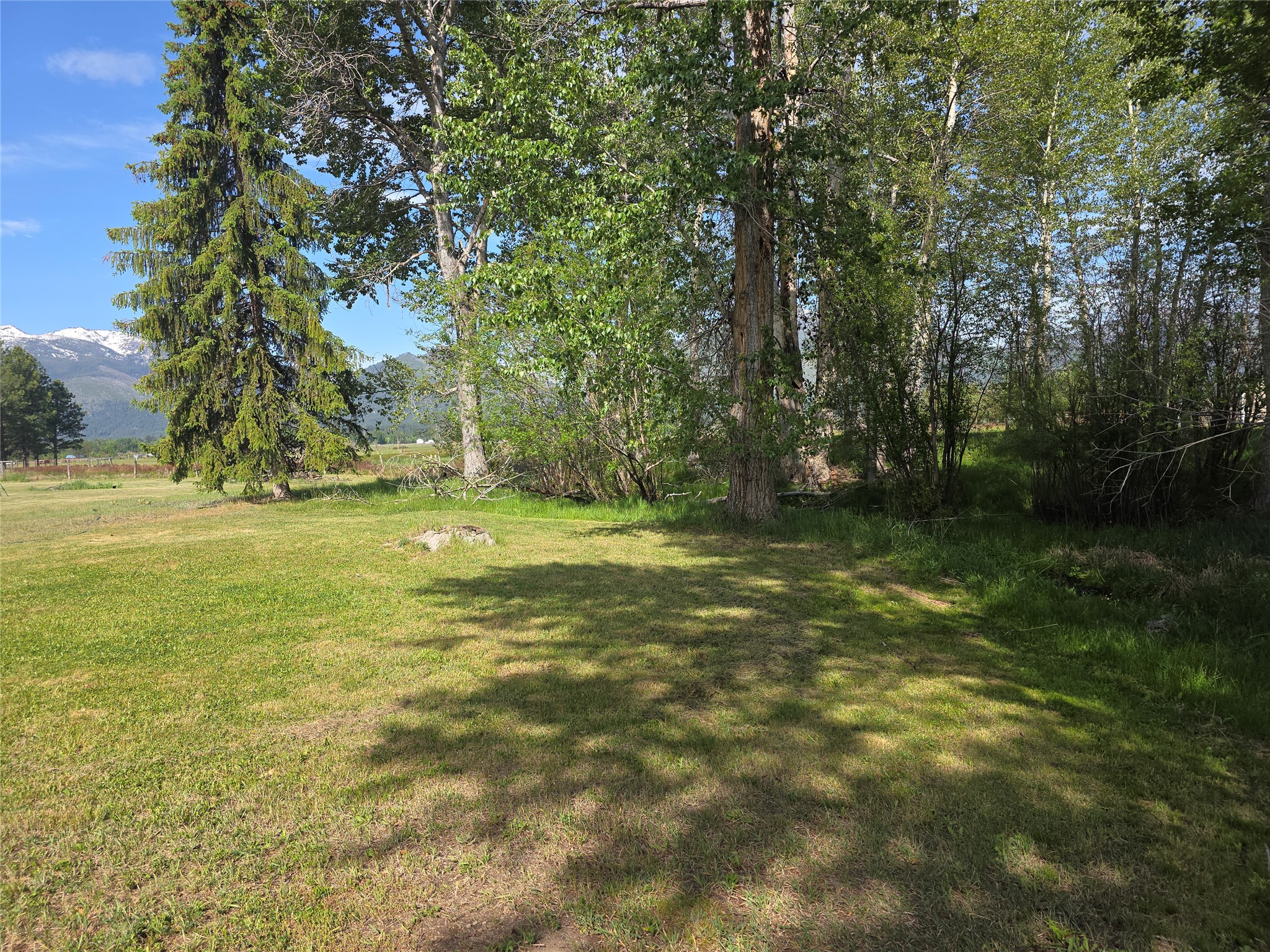 430 W River Road Property Photo 38