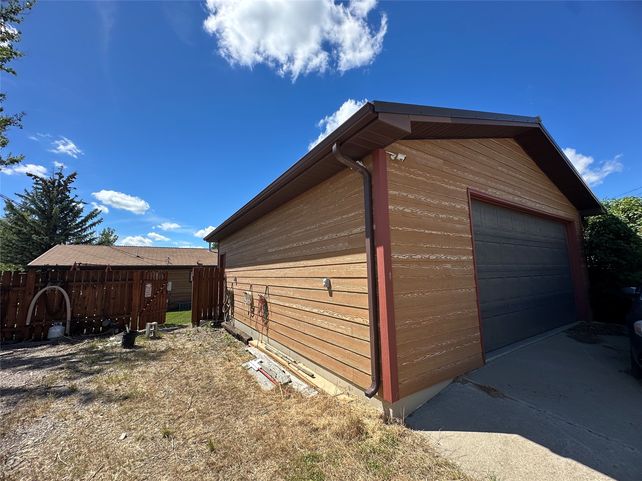 425 8th Avenue S Property Photo 29