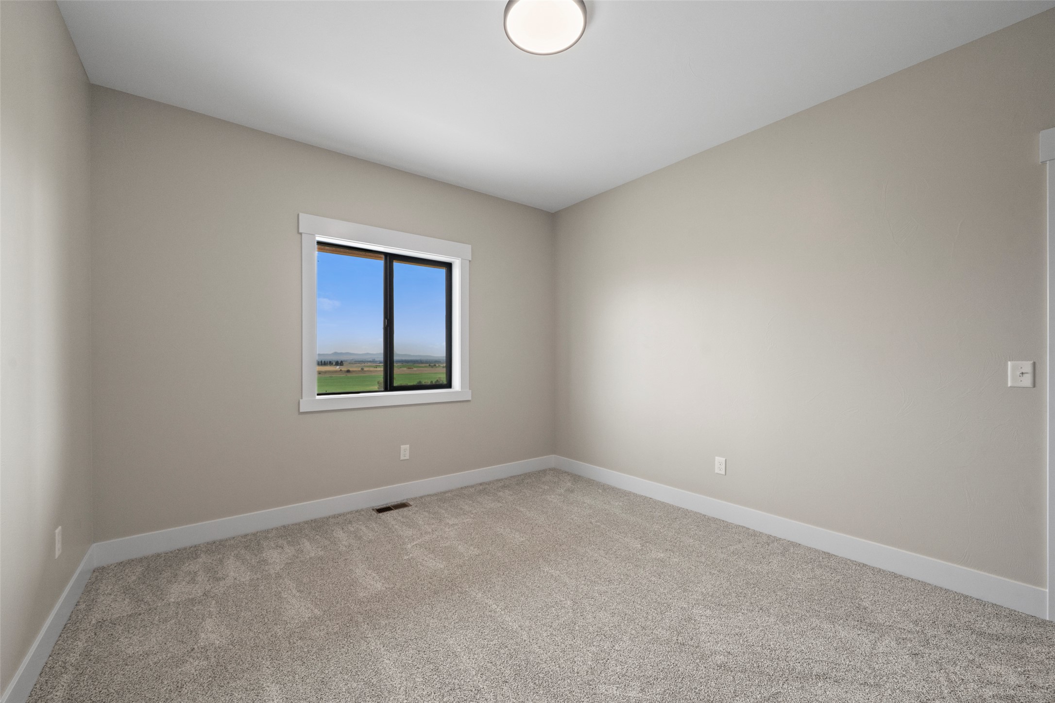 189 Skyview Lane Property Photo 38