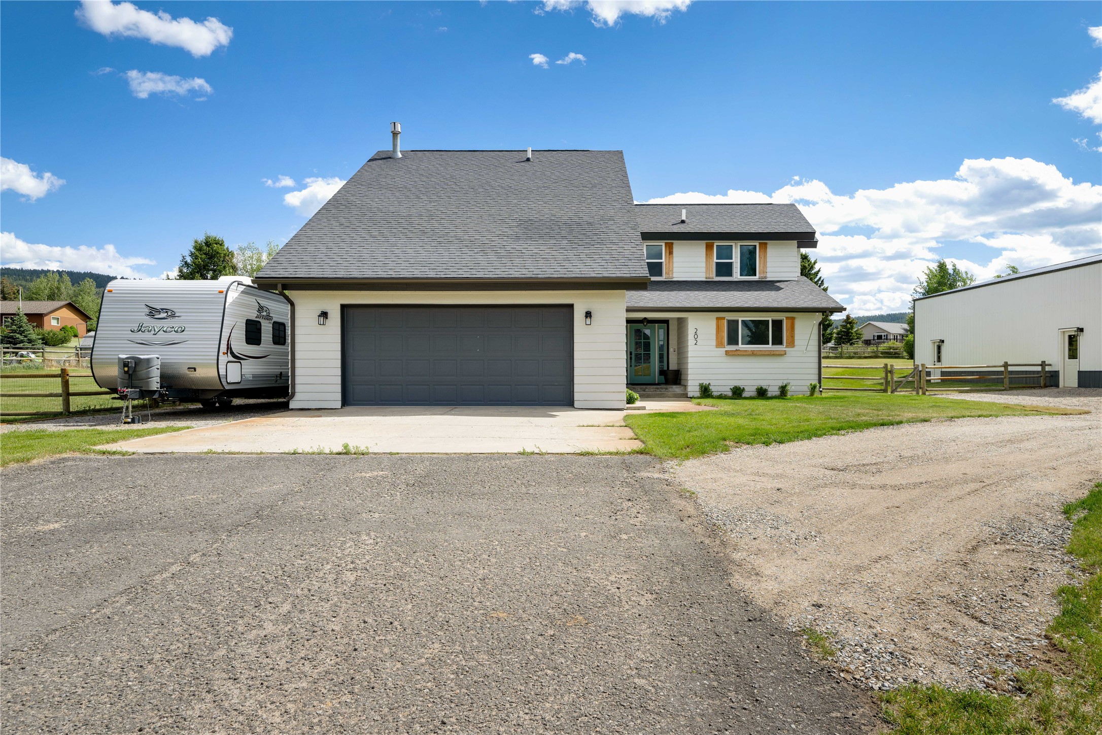202 Meadow View Drive Property Photo 4