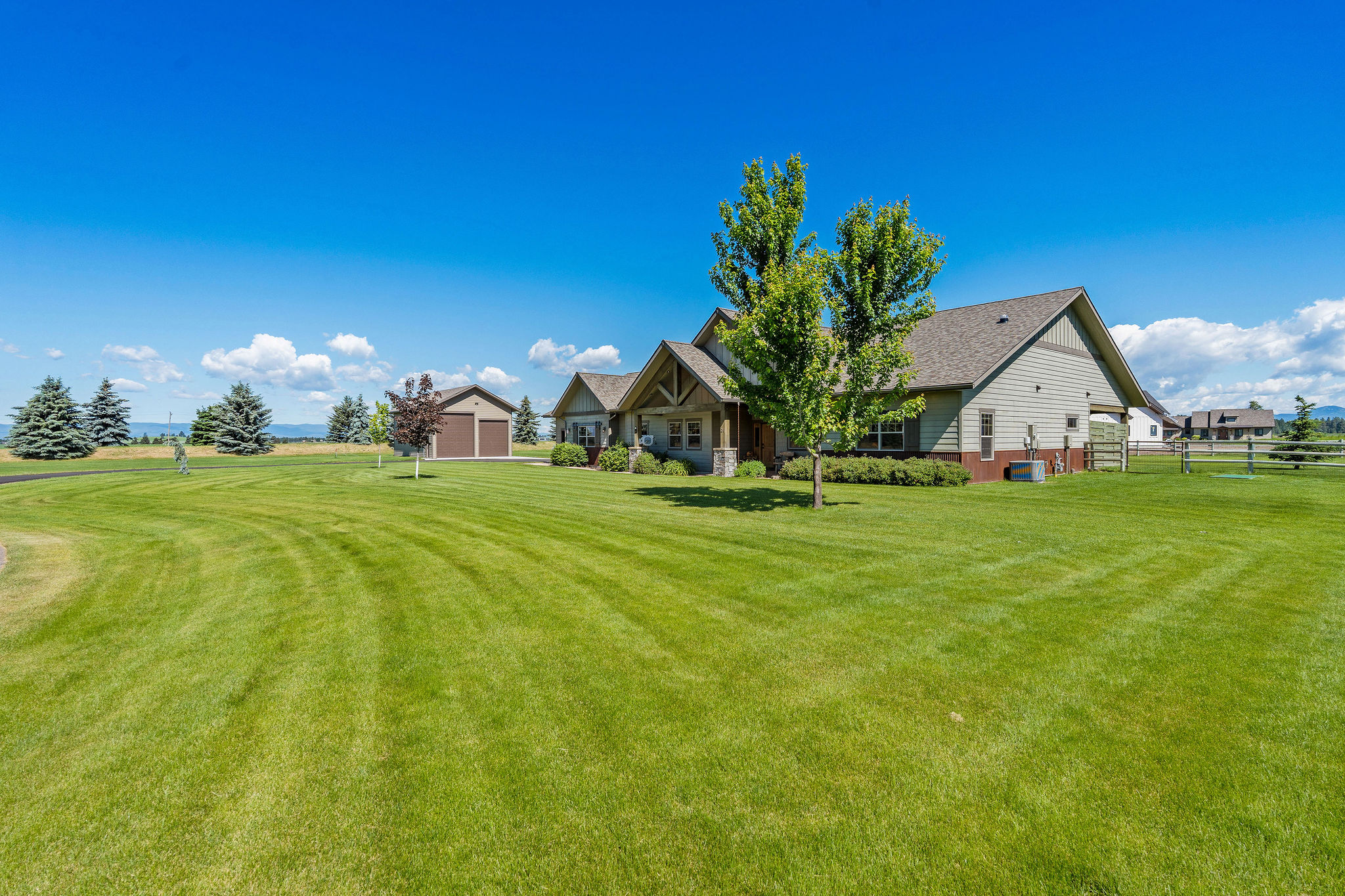 21 Towering Pine Court Property Photo 34