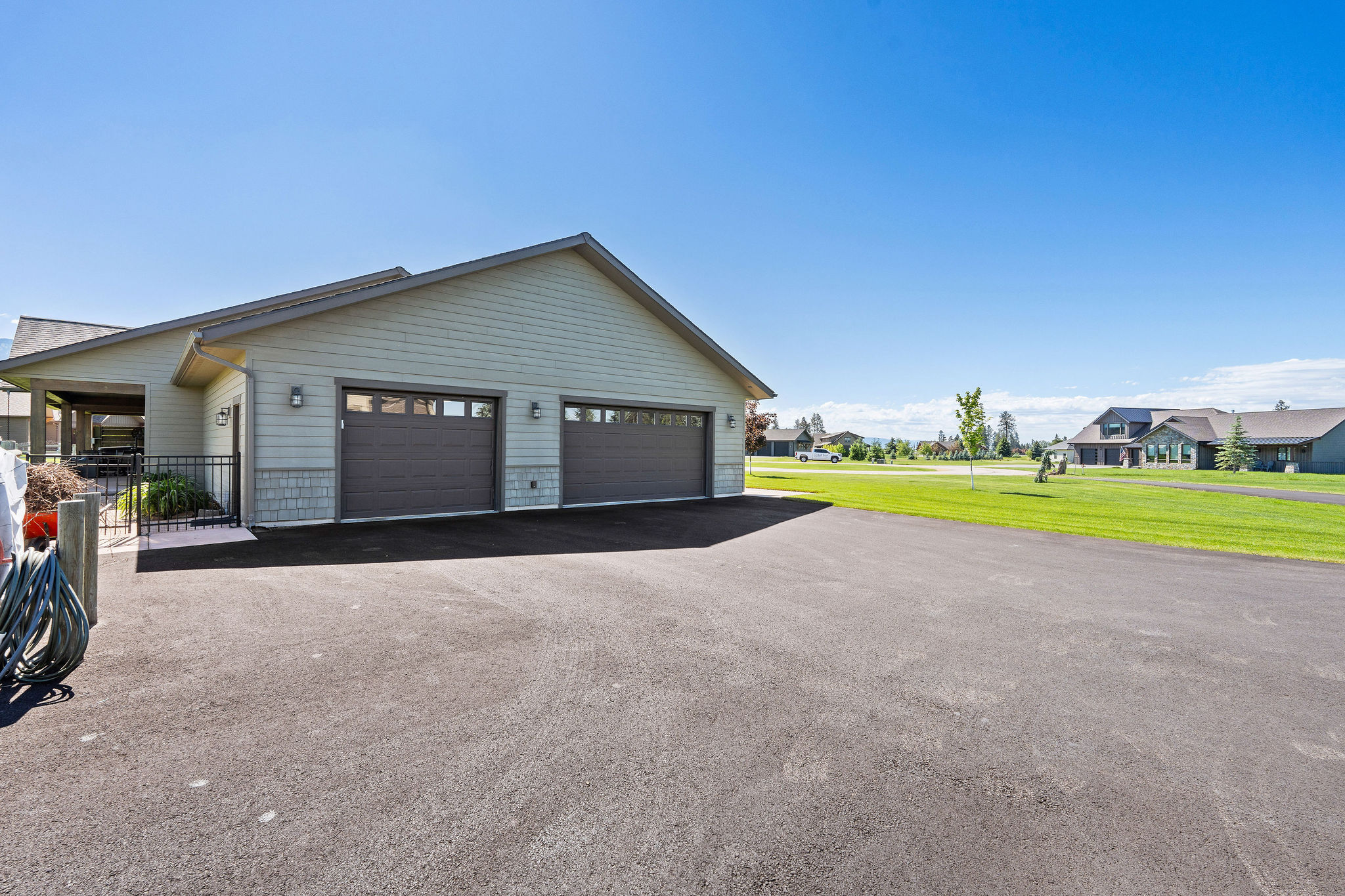 21 Towering Pine Court Property Photo 43