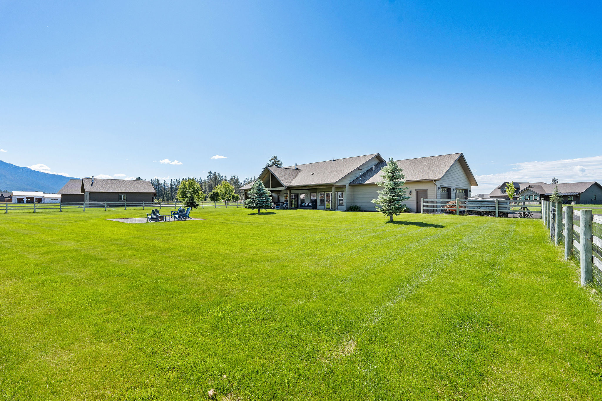 21 Towering Pine Court Property Photo 46
