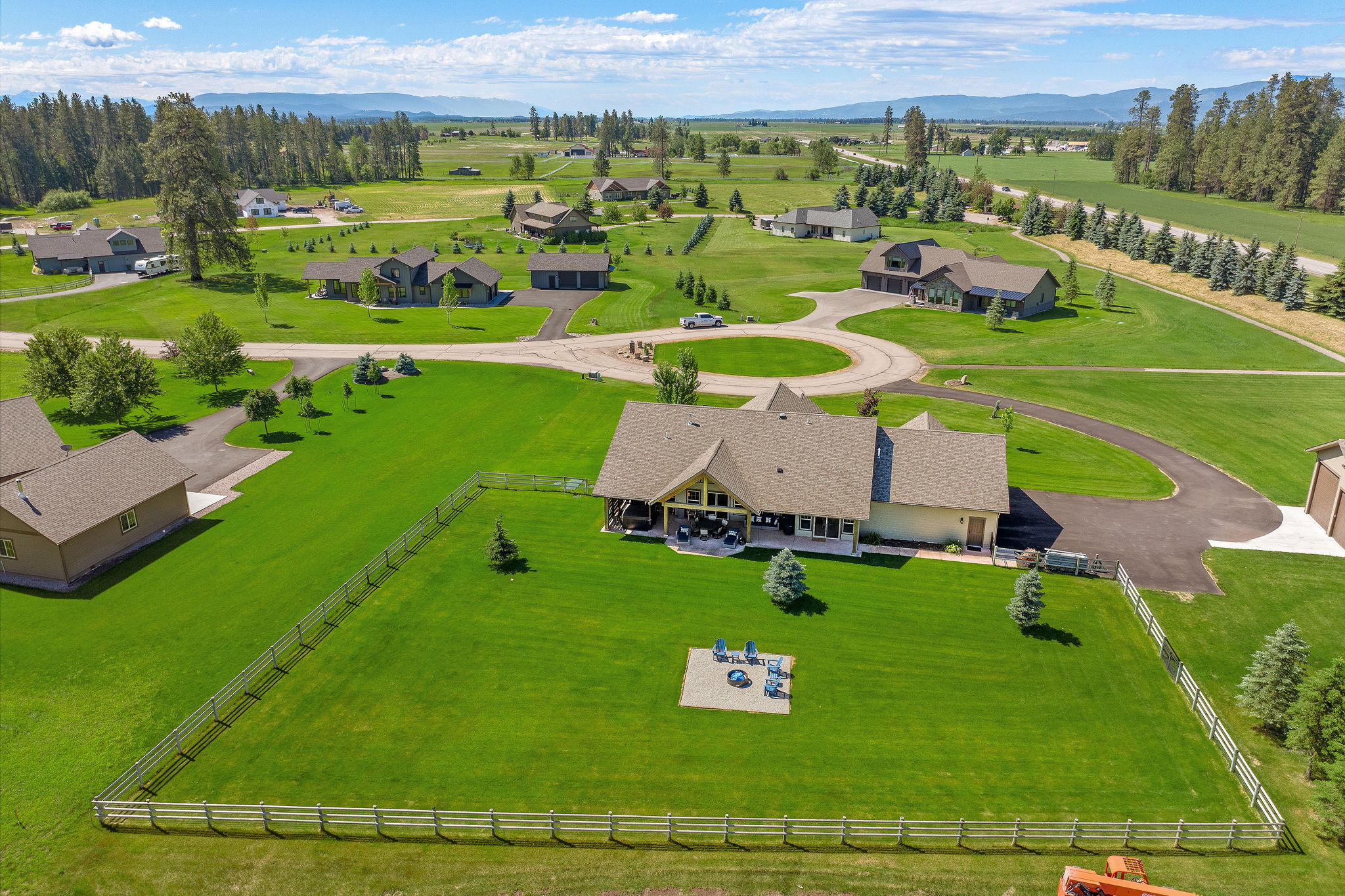 21 Towering Pine Court Property Photo 63