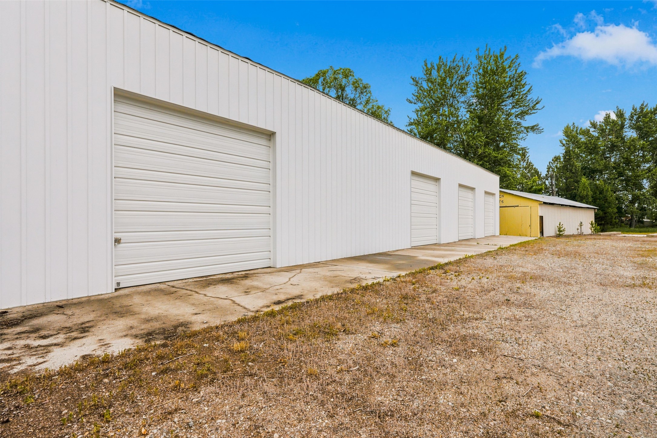 170 Warren Lane Property Photo 25