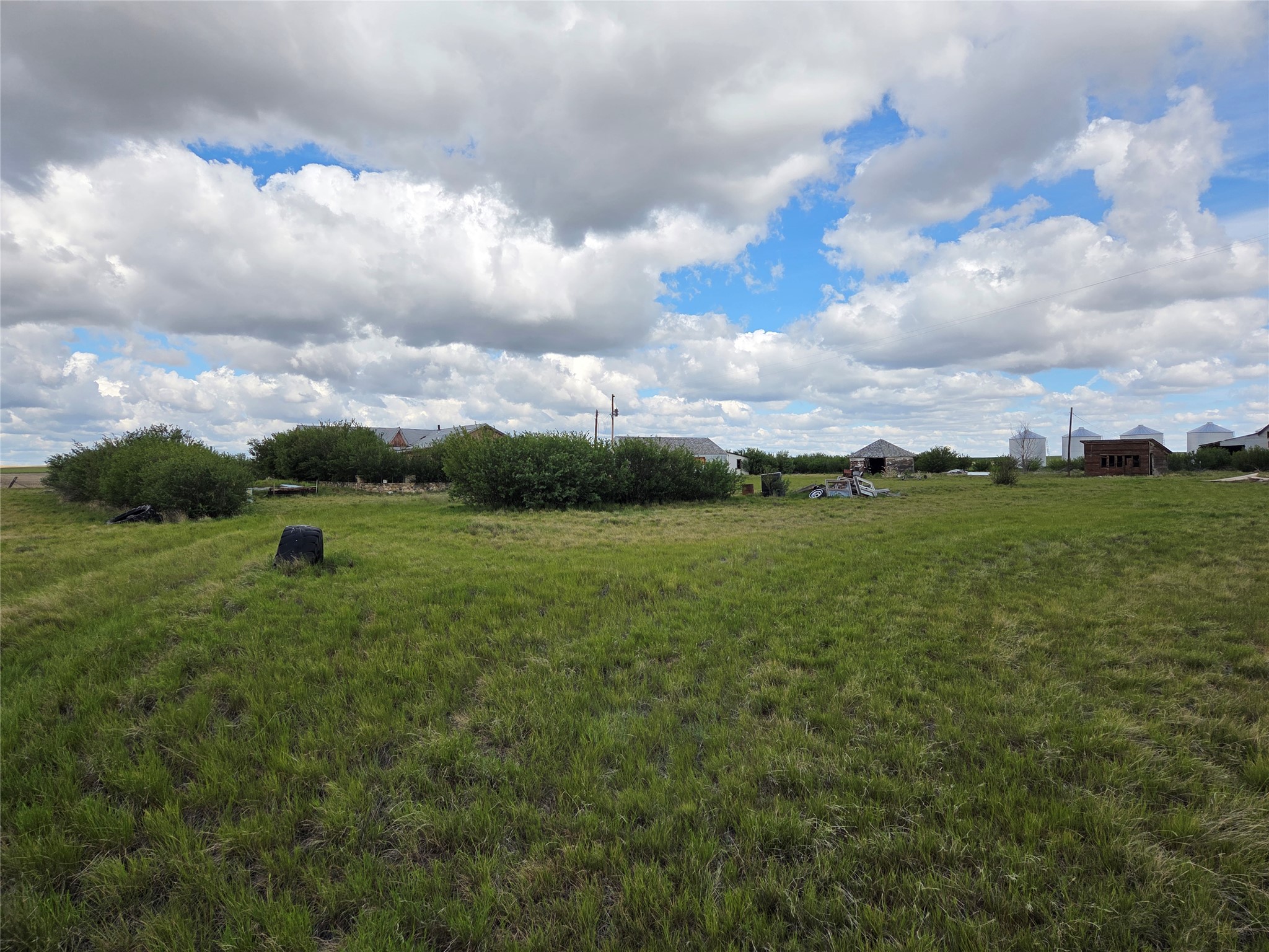 390 W Comwell Road Property Photo 1