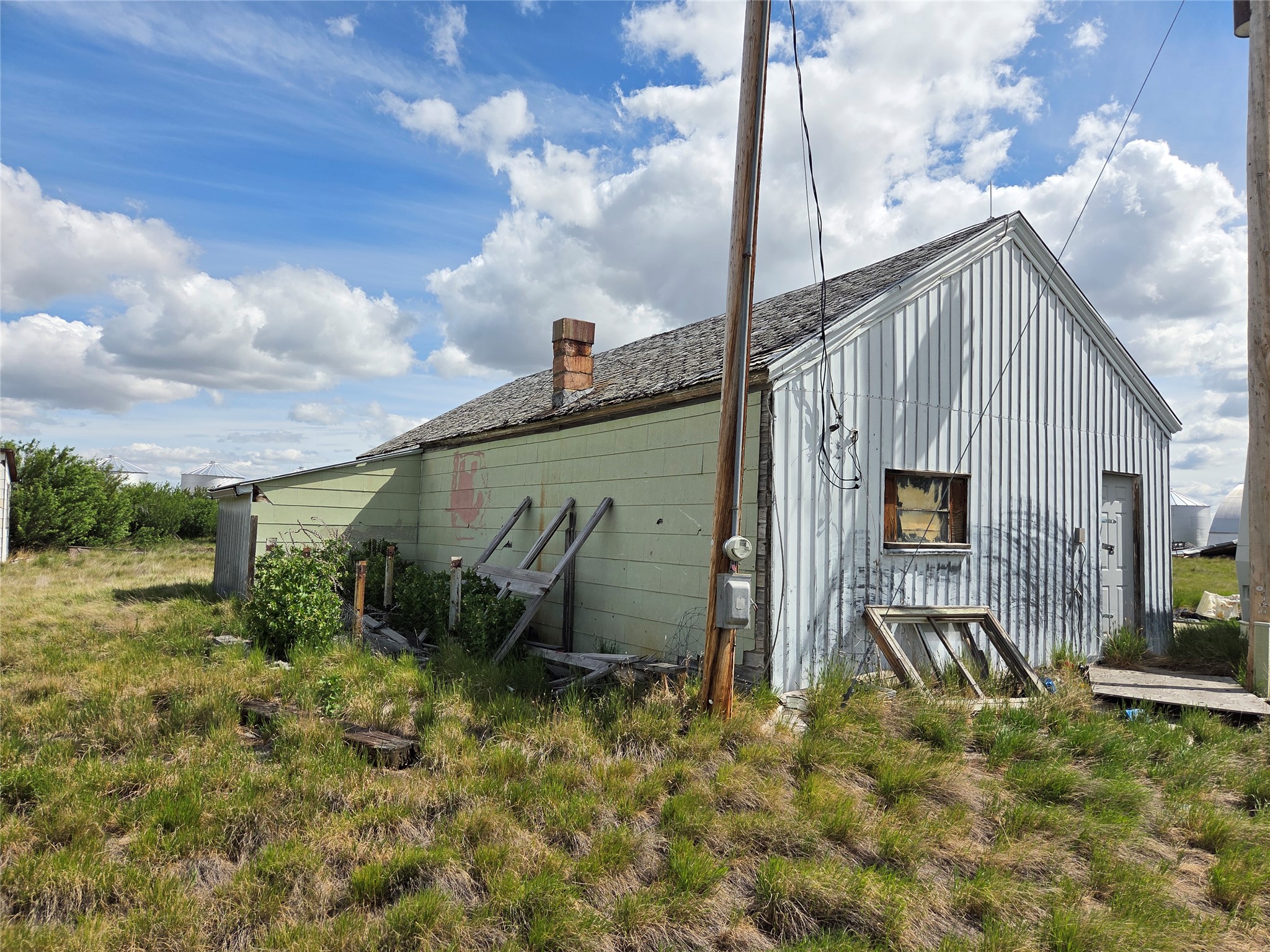 390 W Comwell Road Property Photo 16