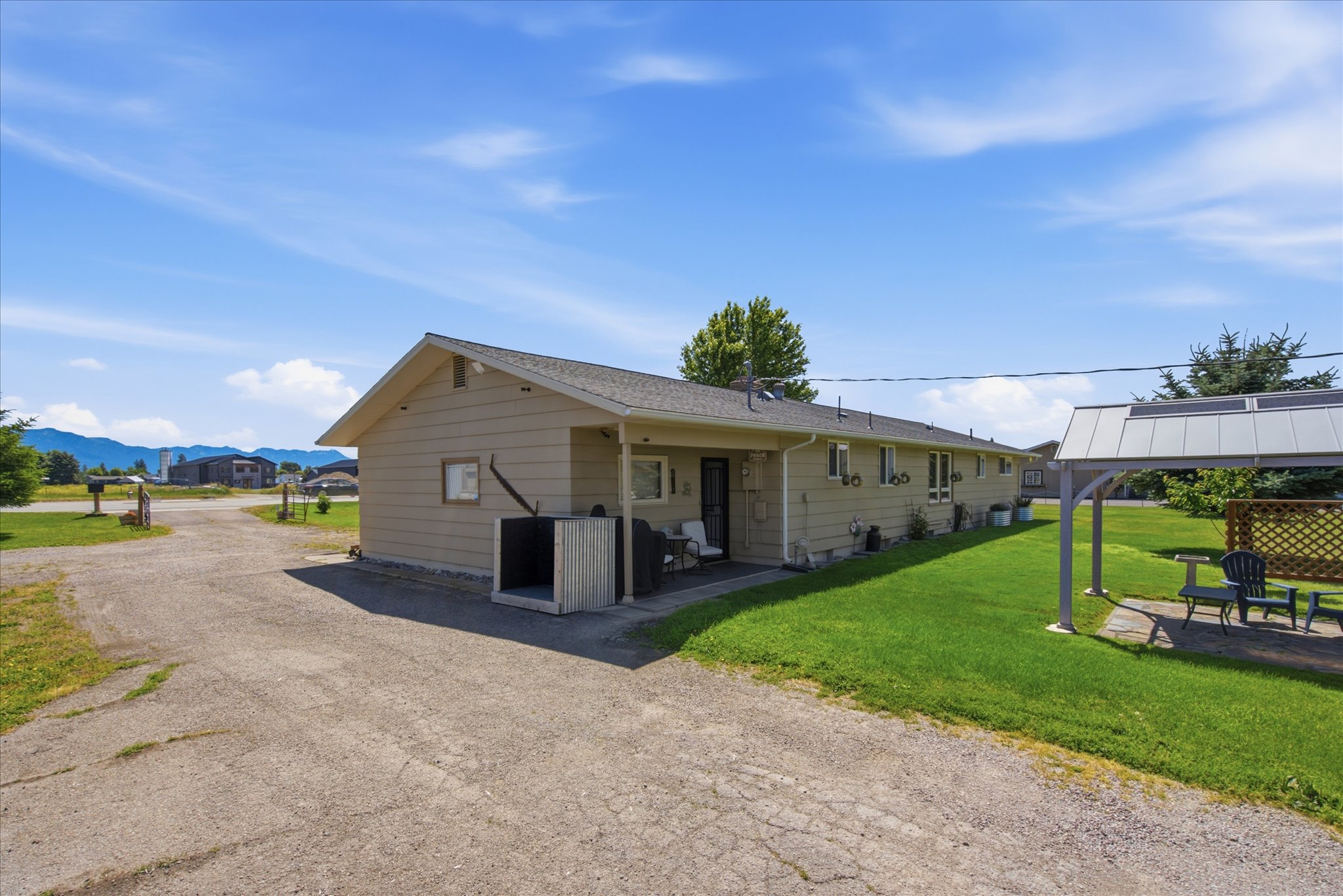2652 Hwy 2 E Property Photo 27