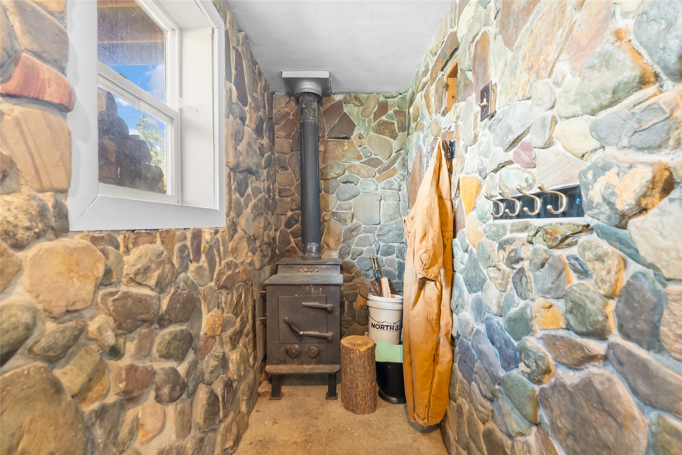9390 Us Hwy 2 W Property Photo 26