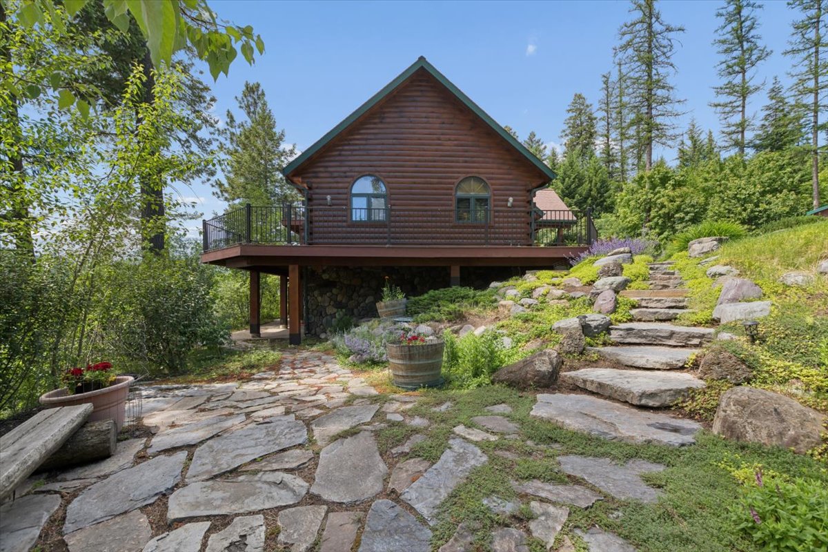 14529 Sunburst Drive Property Photo 8