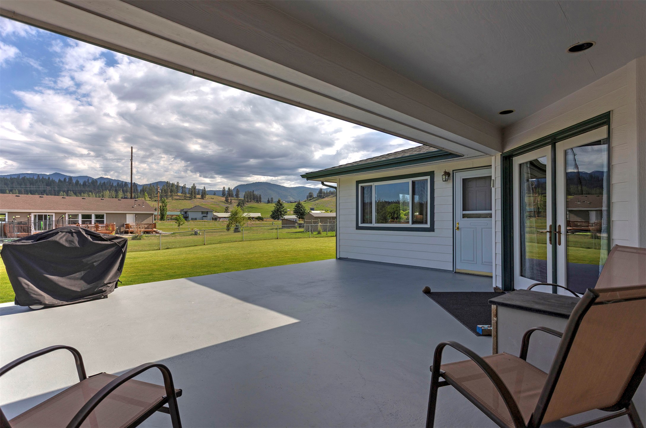 23588 Mullan Road Property Photo 47