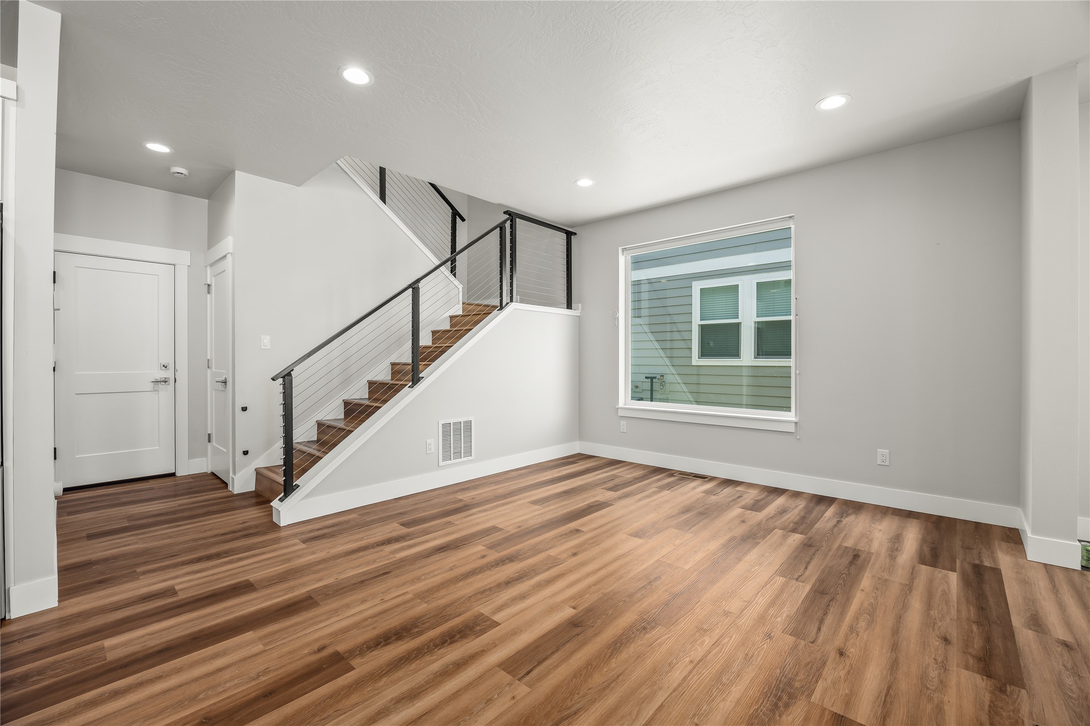 5309 Remington Drive C Property Photo 14