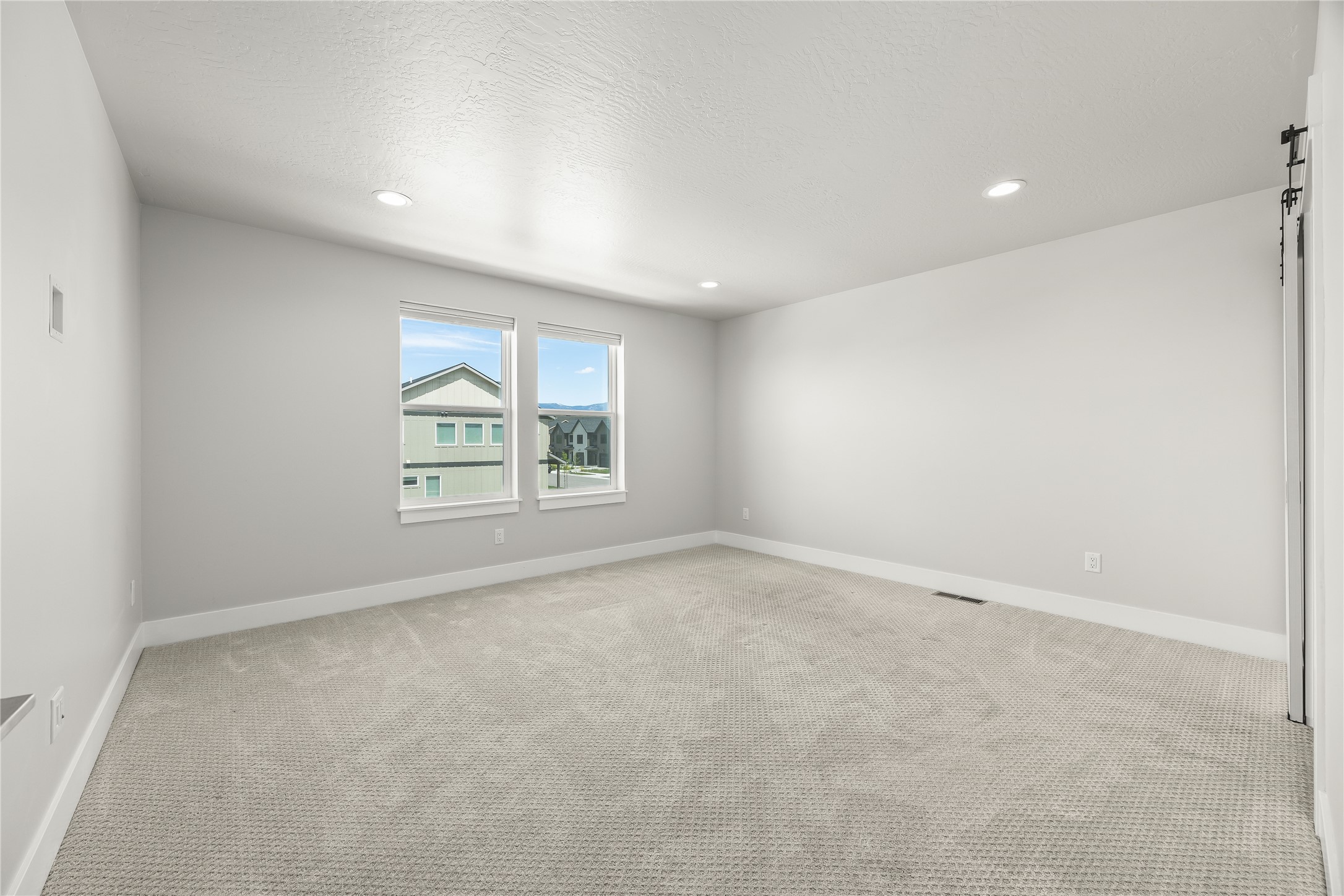 5309 Remington Drive C Property Photo 33