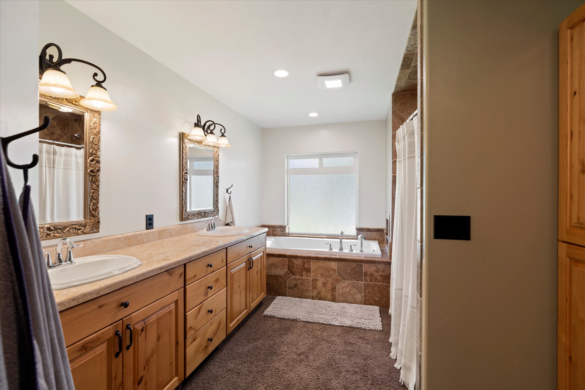 100 Seely Lane Property Photo 36
