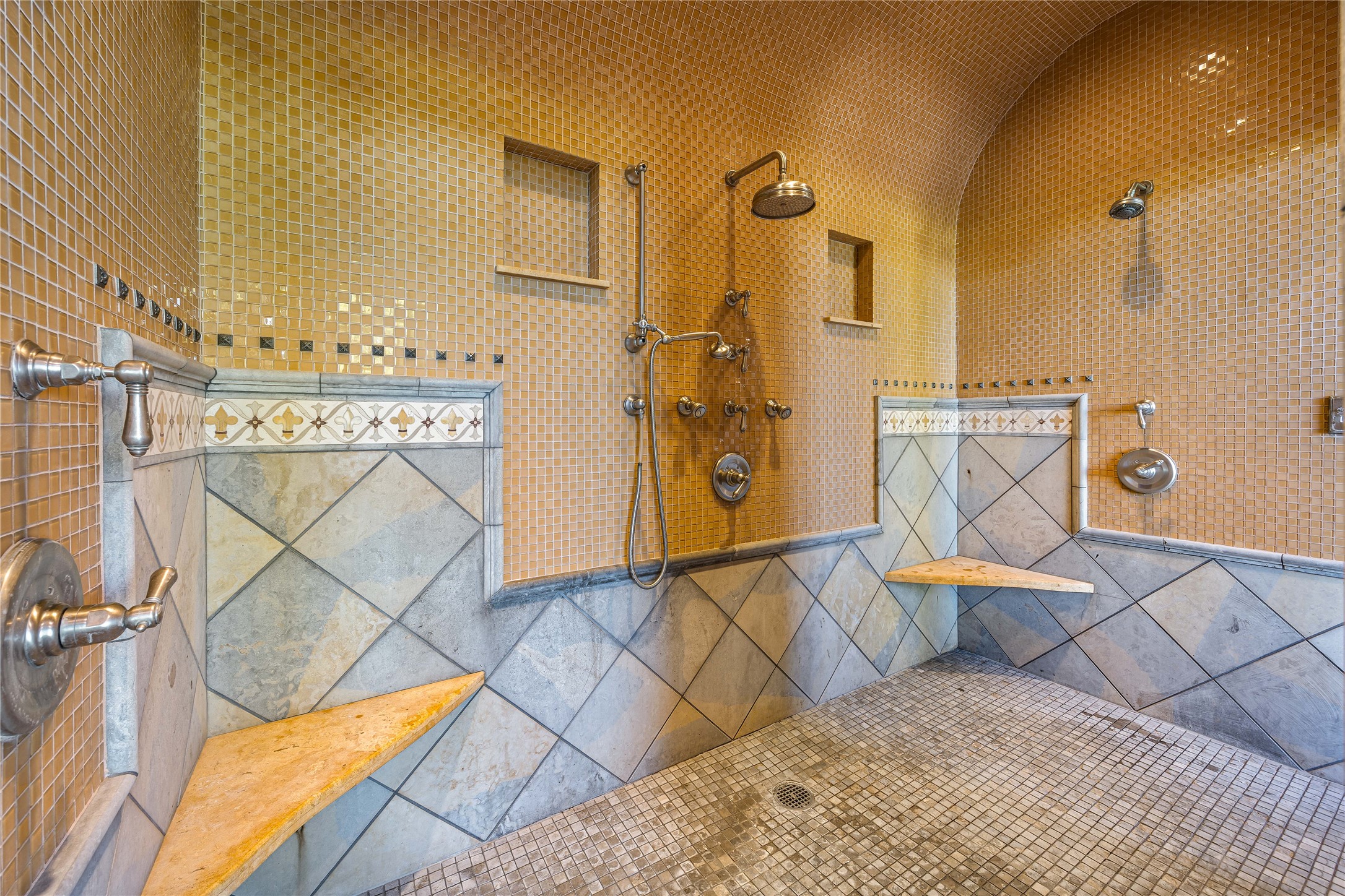 1200 Valley Wind Lane Property Photo 47
